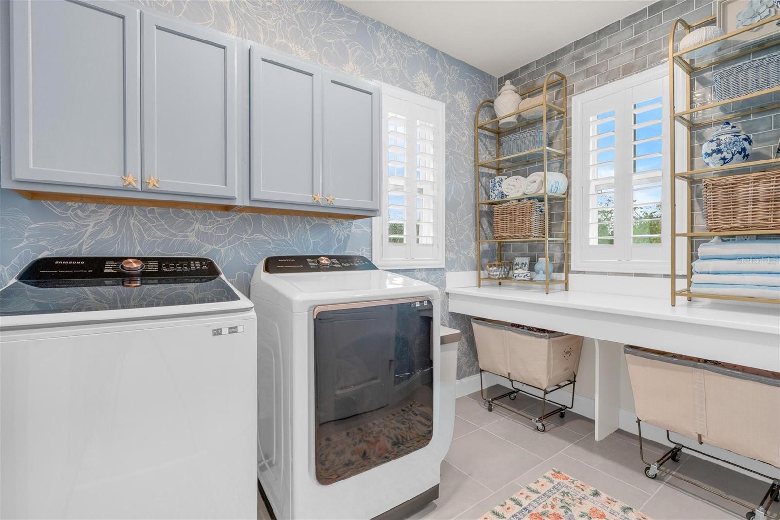 OAKLAND PARK - Residential