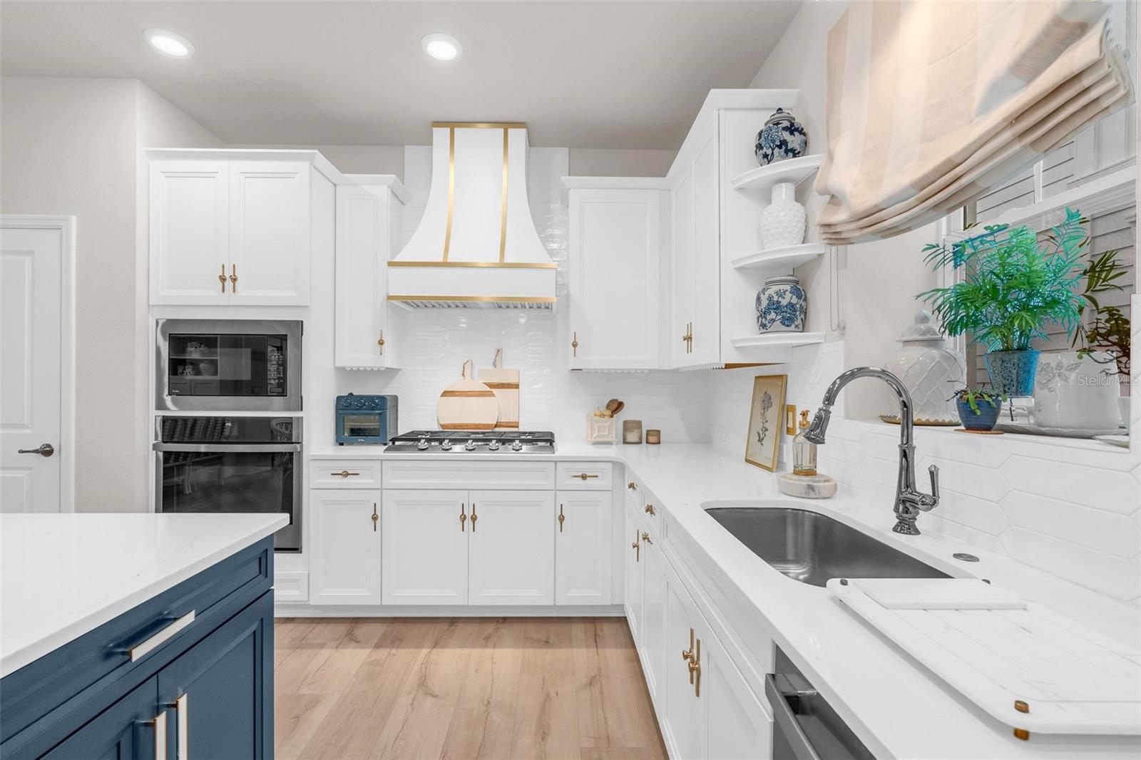 OAKLAND PARK - Residential