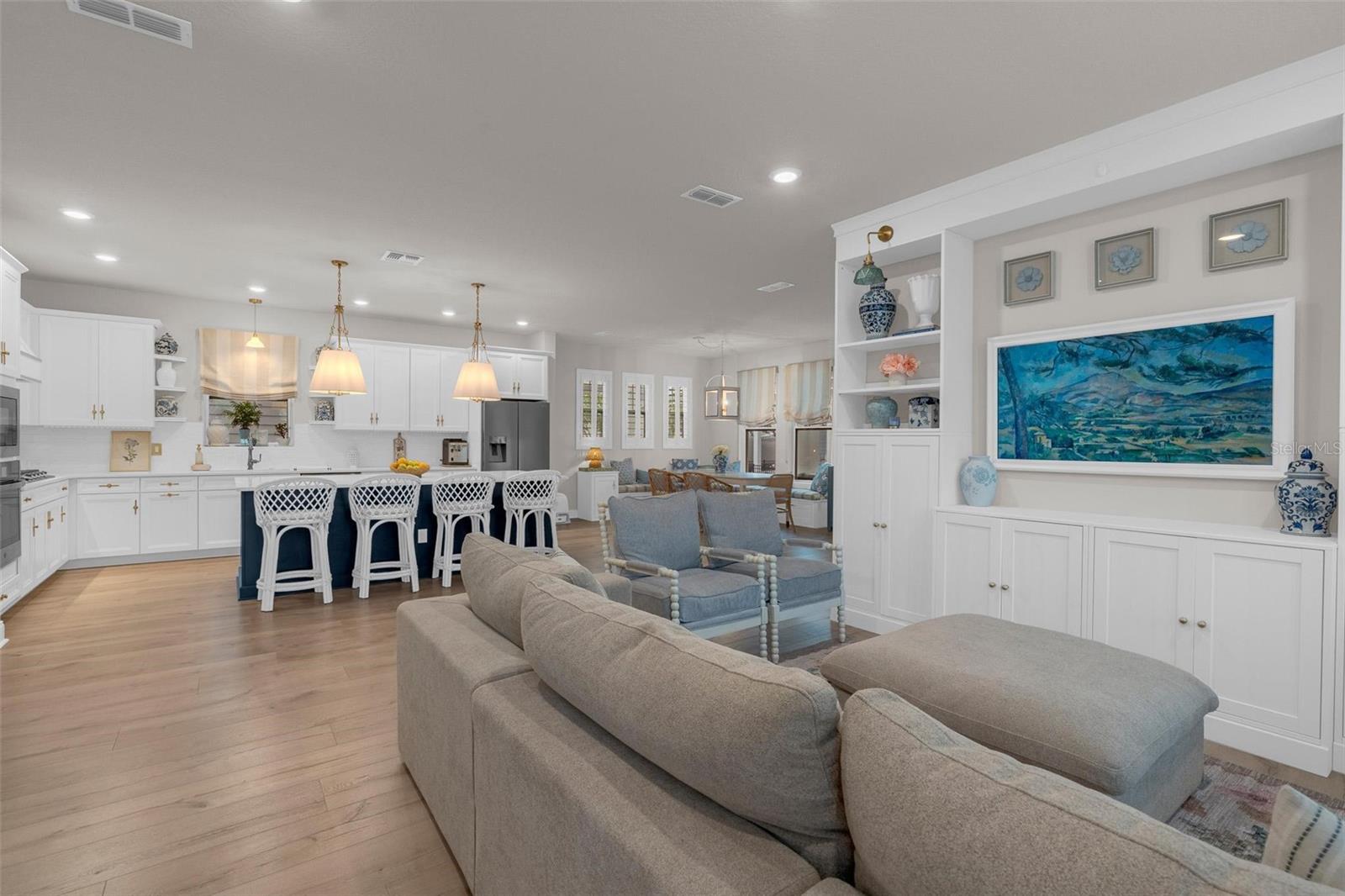 OAKLAND PARK - Residential