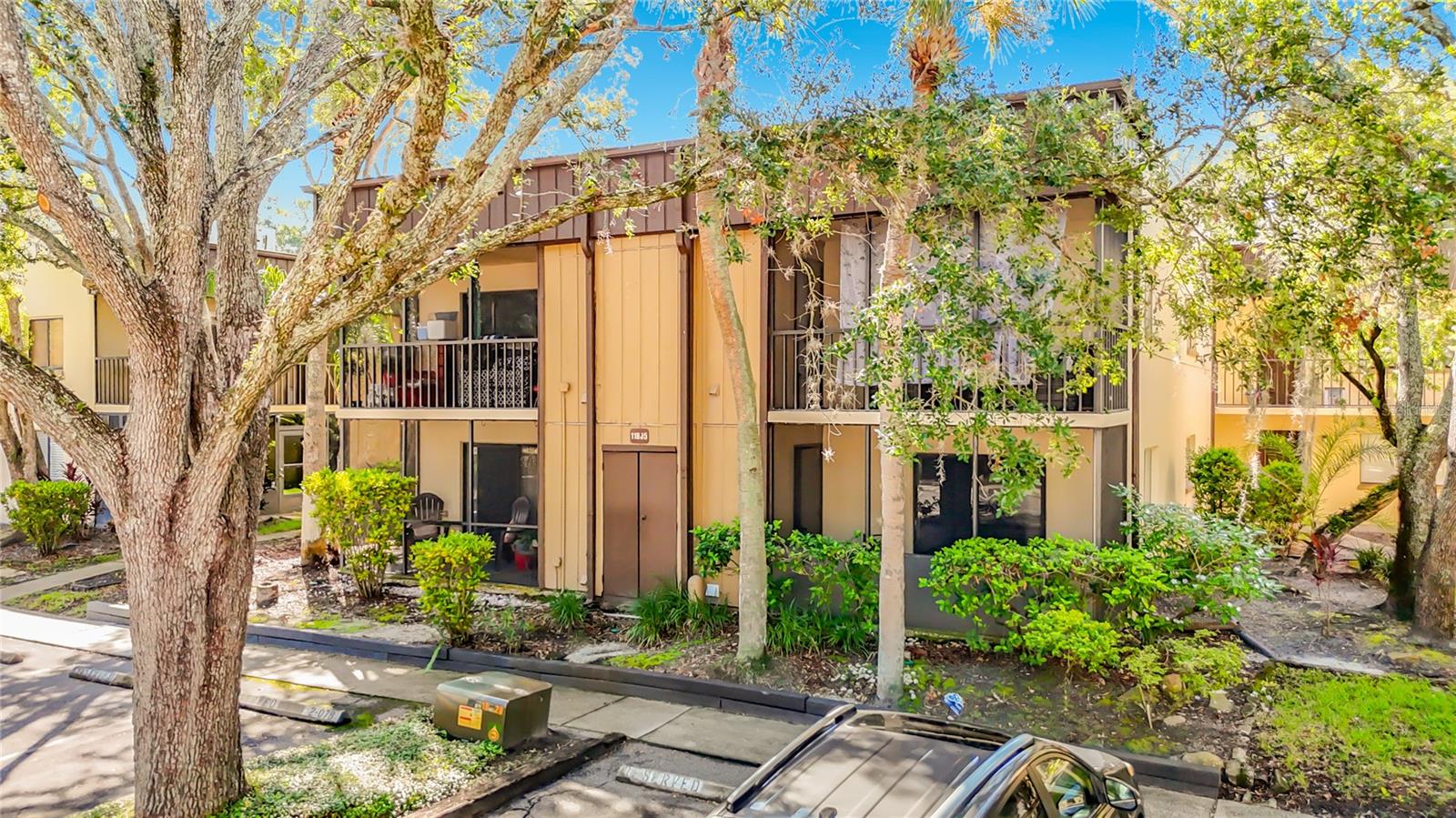 RAINTREE VILLAGE CONDO N - Residential