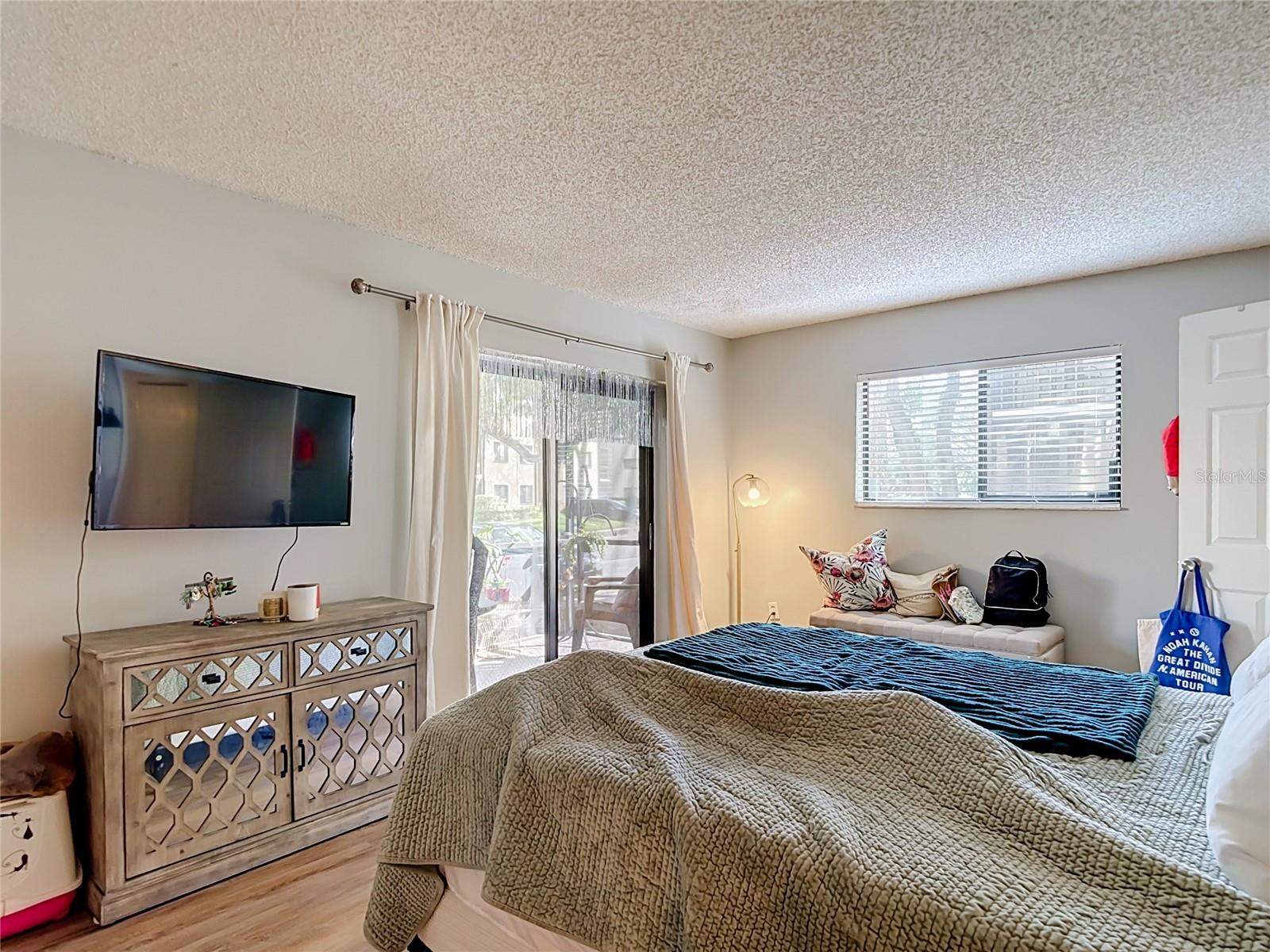 RAINTREE VILLAGE CONDO N - Residential