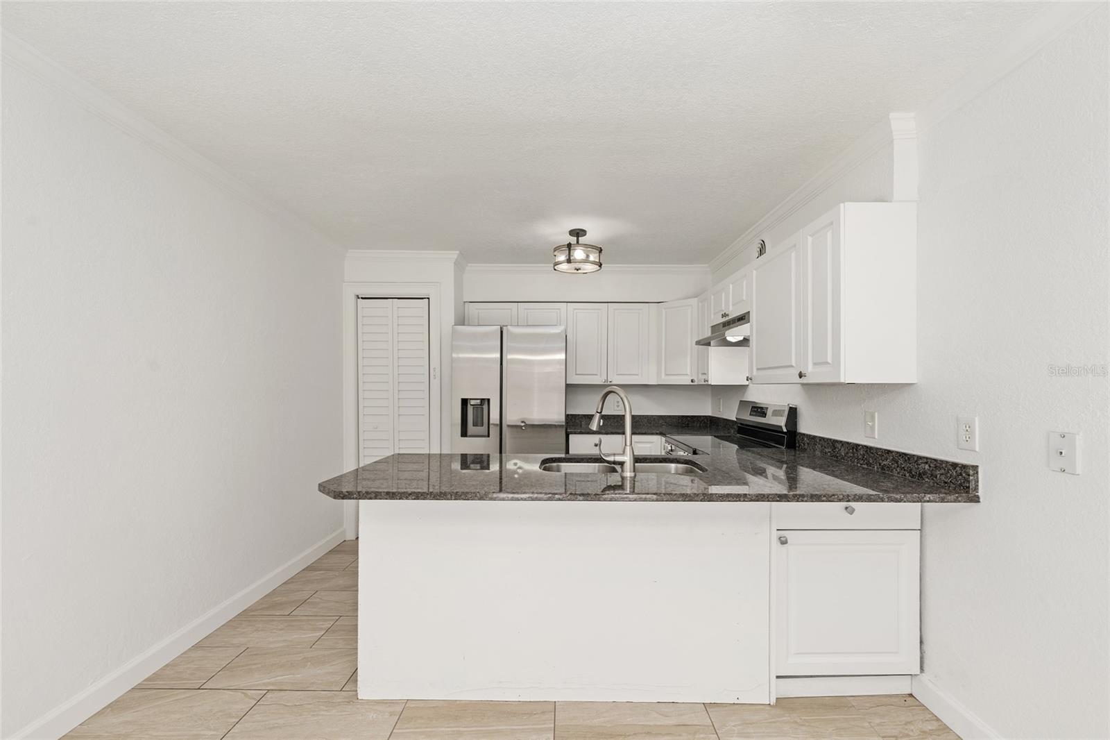 FOUNTAINBLEAU ROYALE - Residential