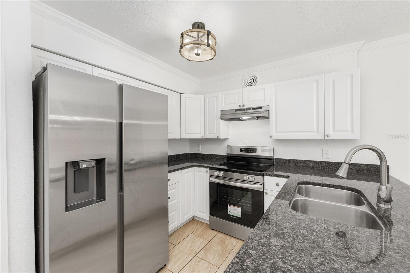 FOUNTAINBLEAU ROYALE - Residential