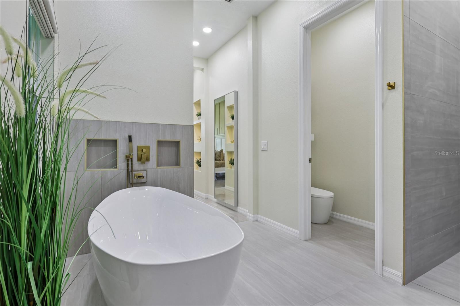 WATERMARK PH 1B - Residential Lease