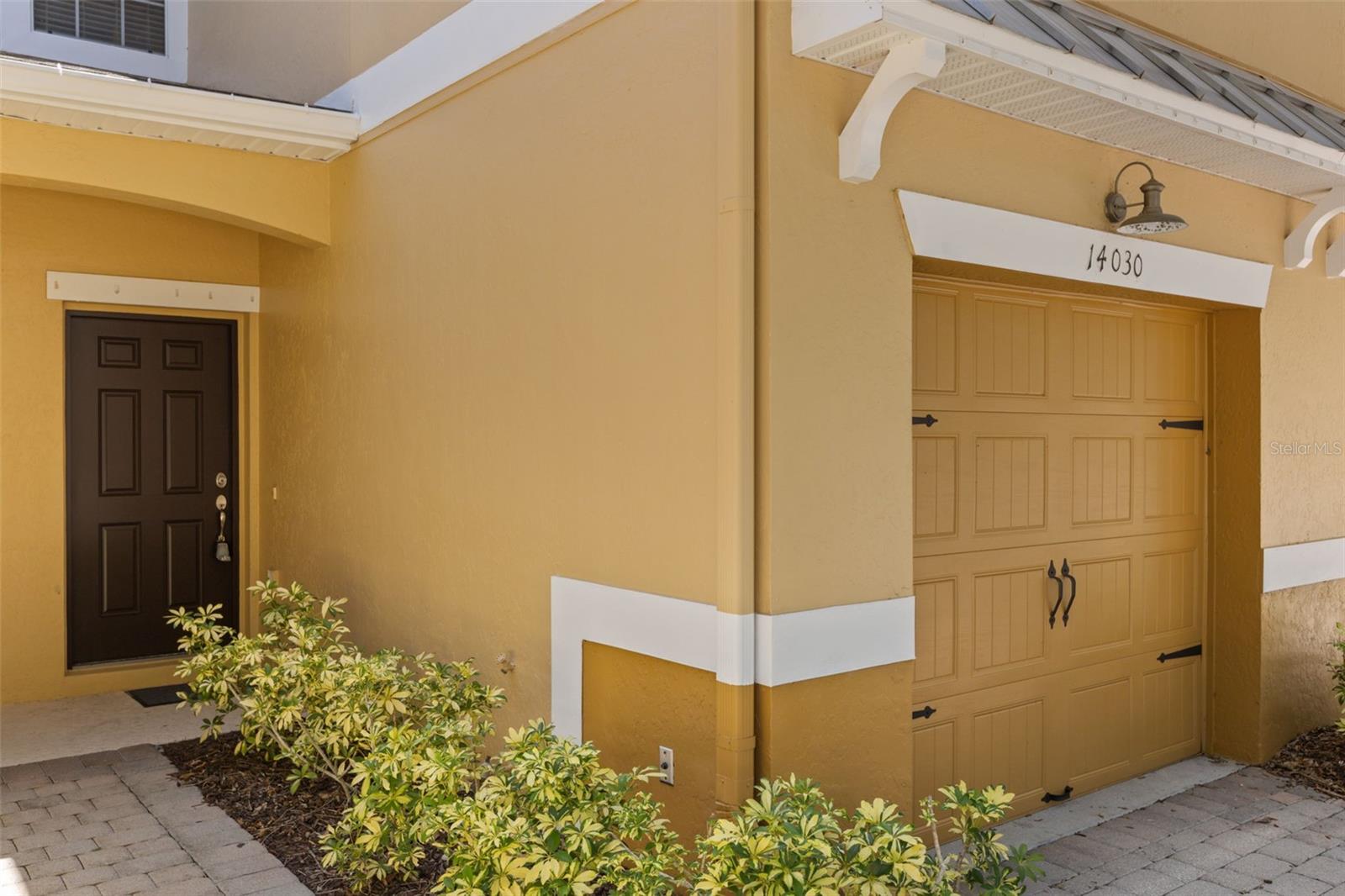 OASIS COVE I/LAKESIDE VILLAGE PH 01 - Residential