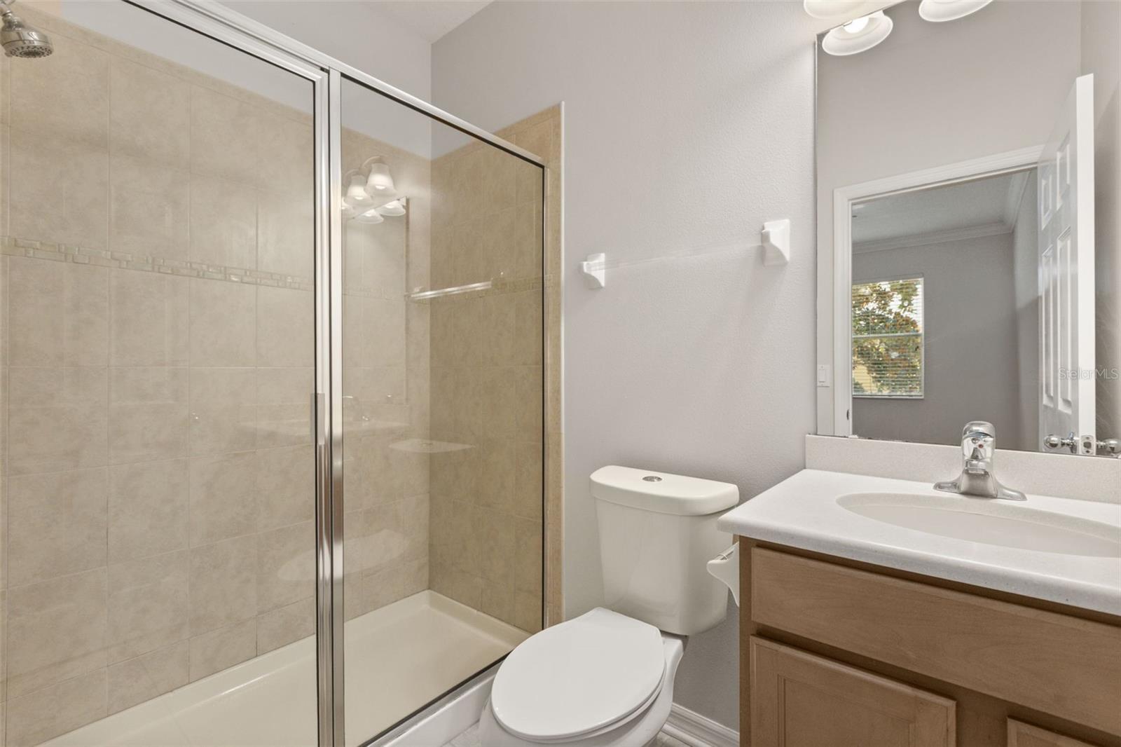 OASIS COVE I/LAKESIDE VILLAGE PH 01 - Residential