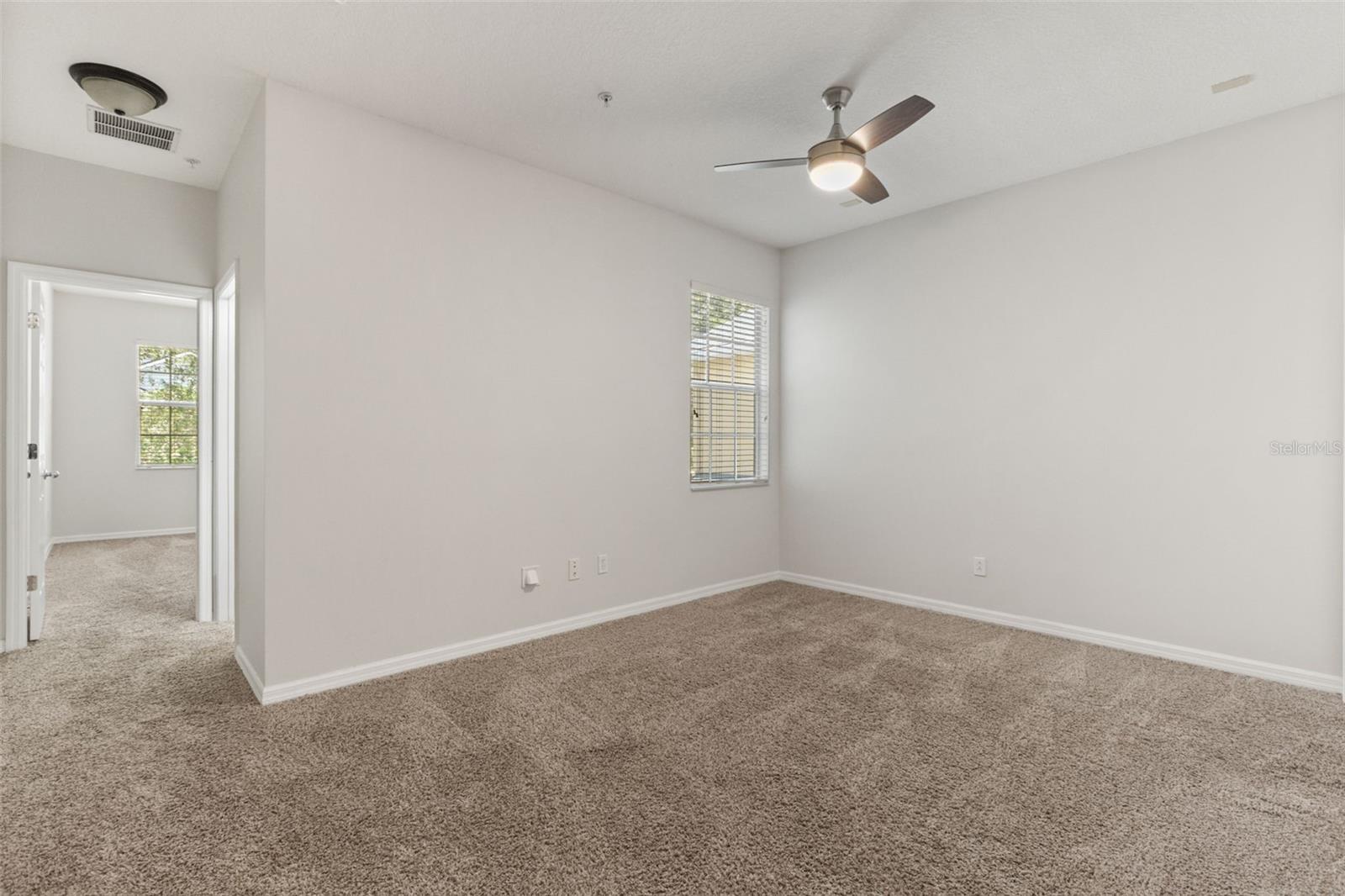 OASIS COVE I/LAKESIDE VILLAGE PH 01 - Residential