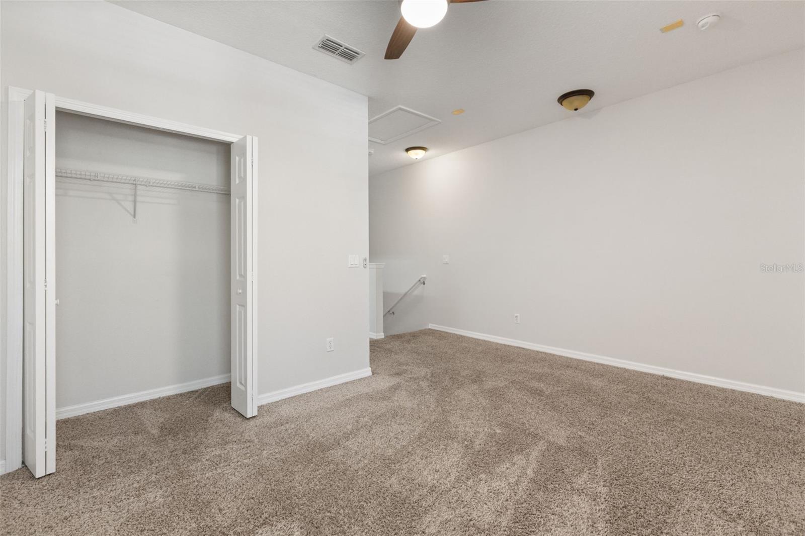 OASIS COVE I/LAKESIDE VILLAGE PH 01 - Residential