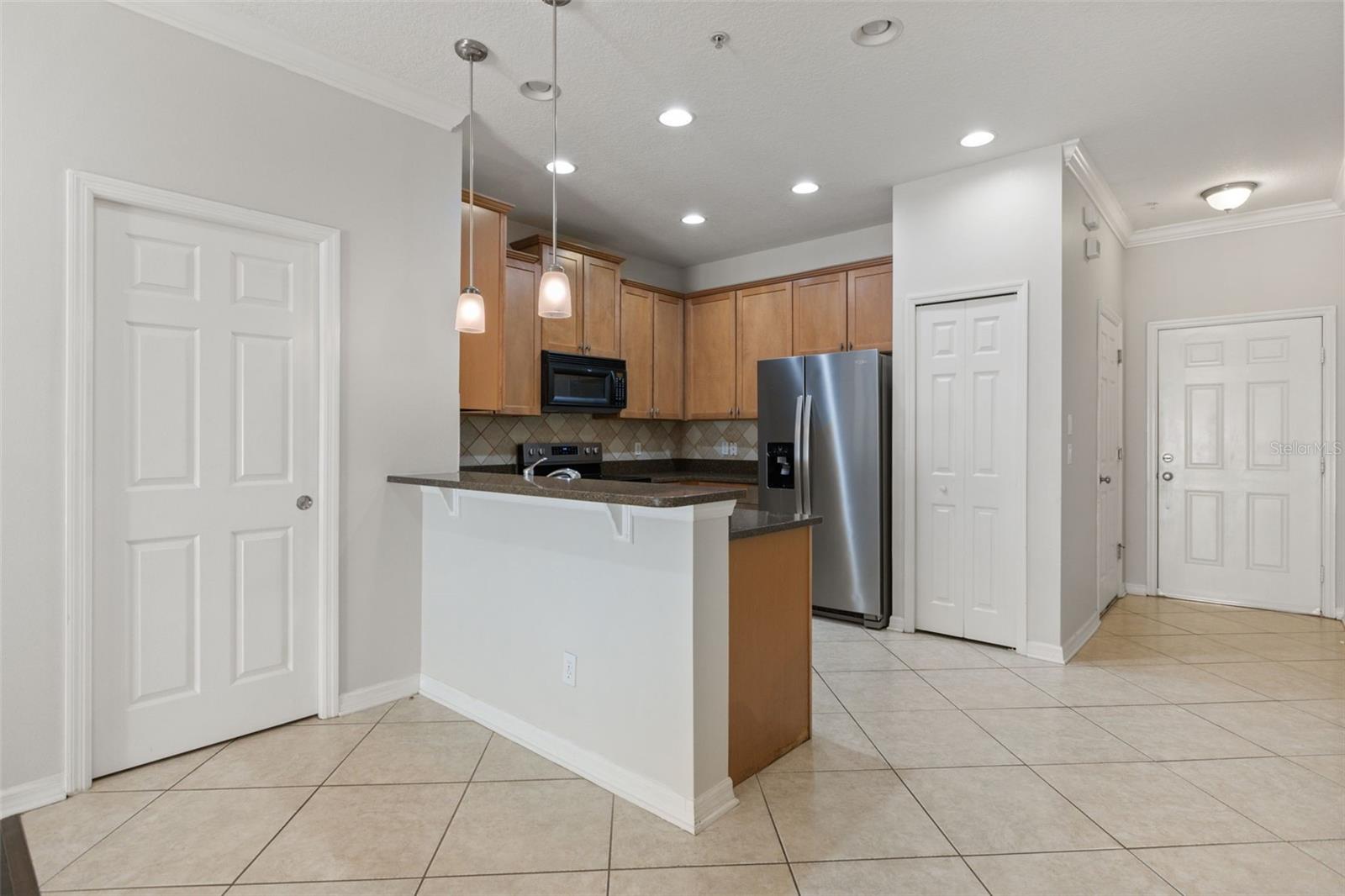 OASIS COVE I/LAKESIDE VILLAGE PH 01 - Residential