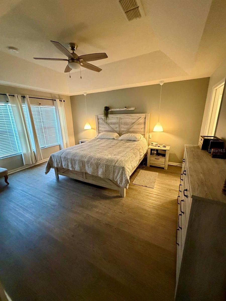 HERONS LANDING - Residential