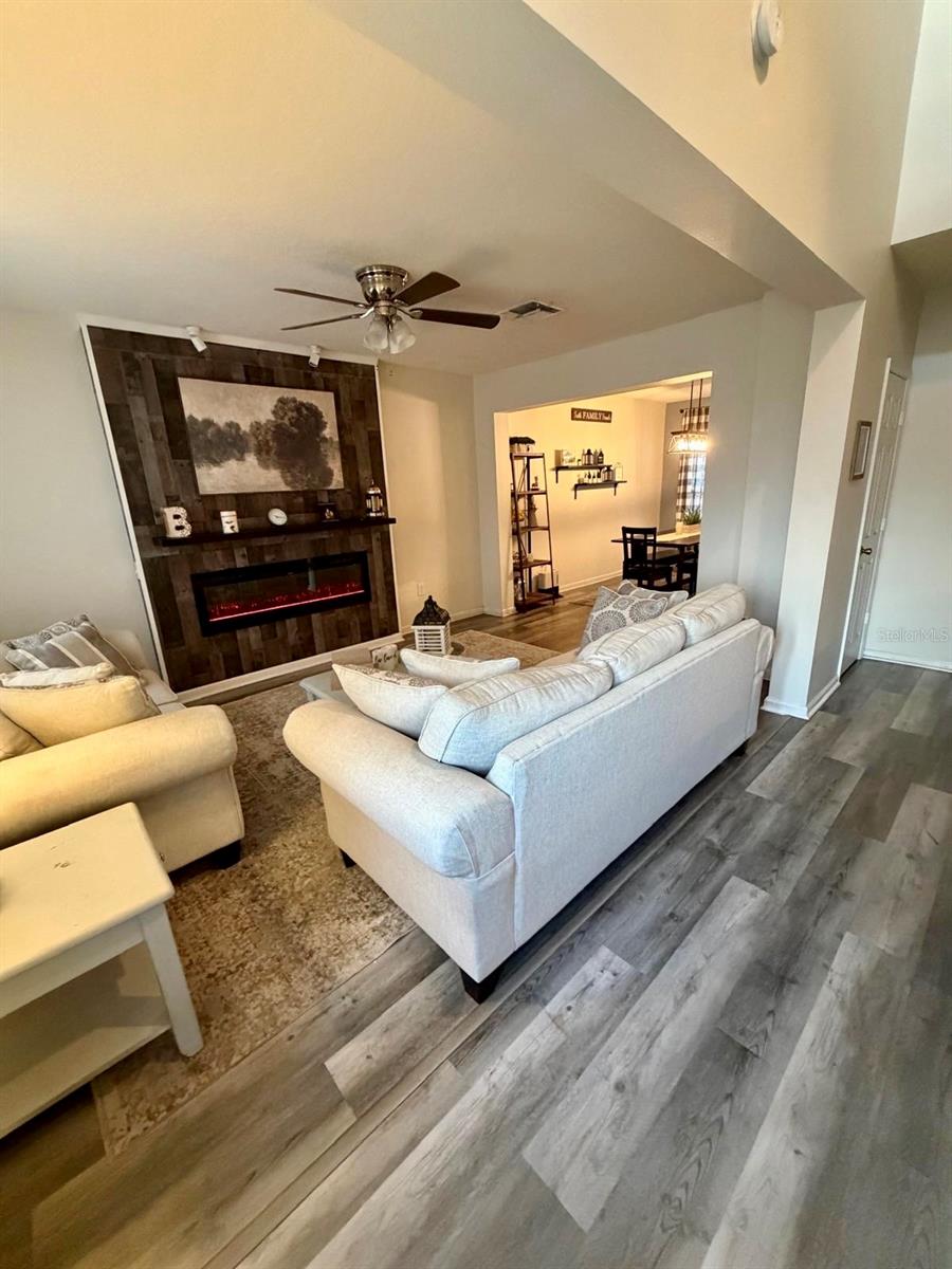 HERONS LANDING - Residential