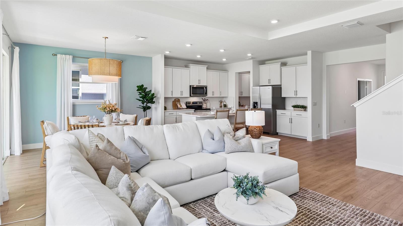 BUCHANAN TRAILS - Residential