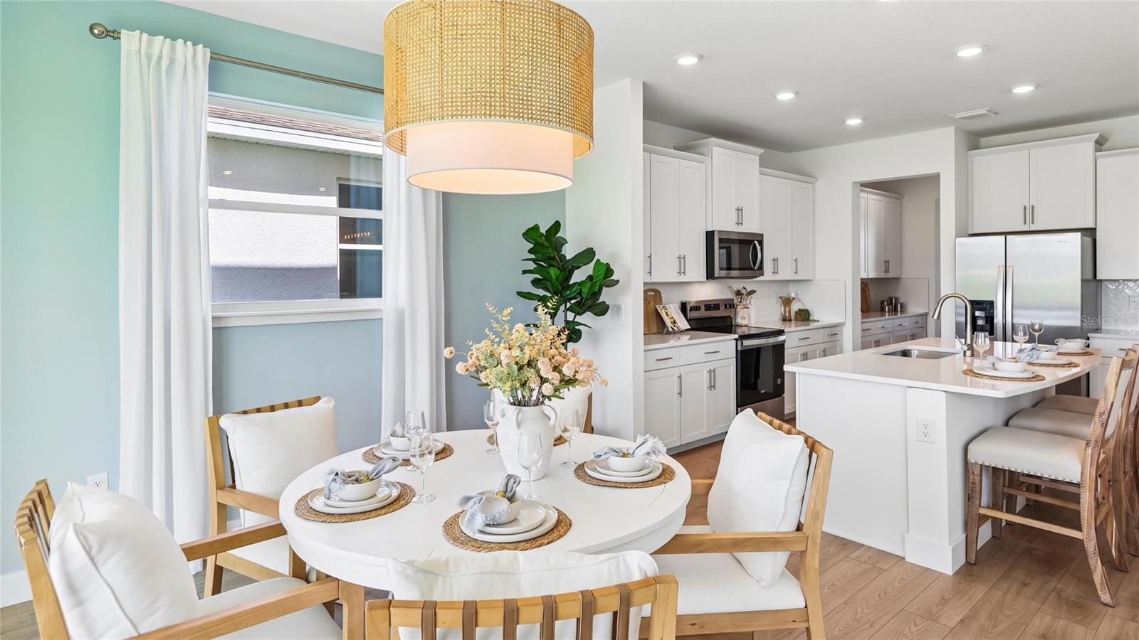 BUCHANAN TRAILS - Residential