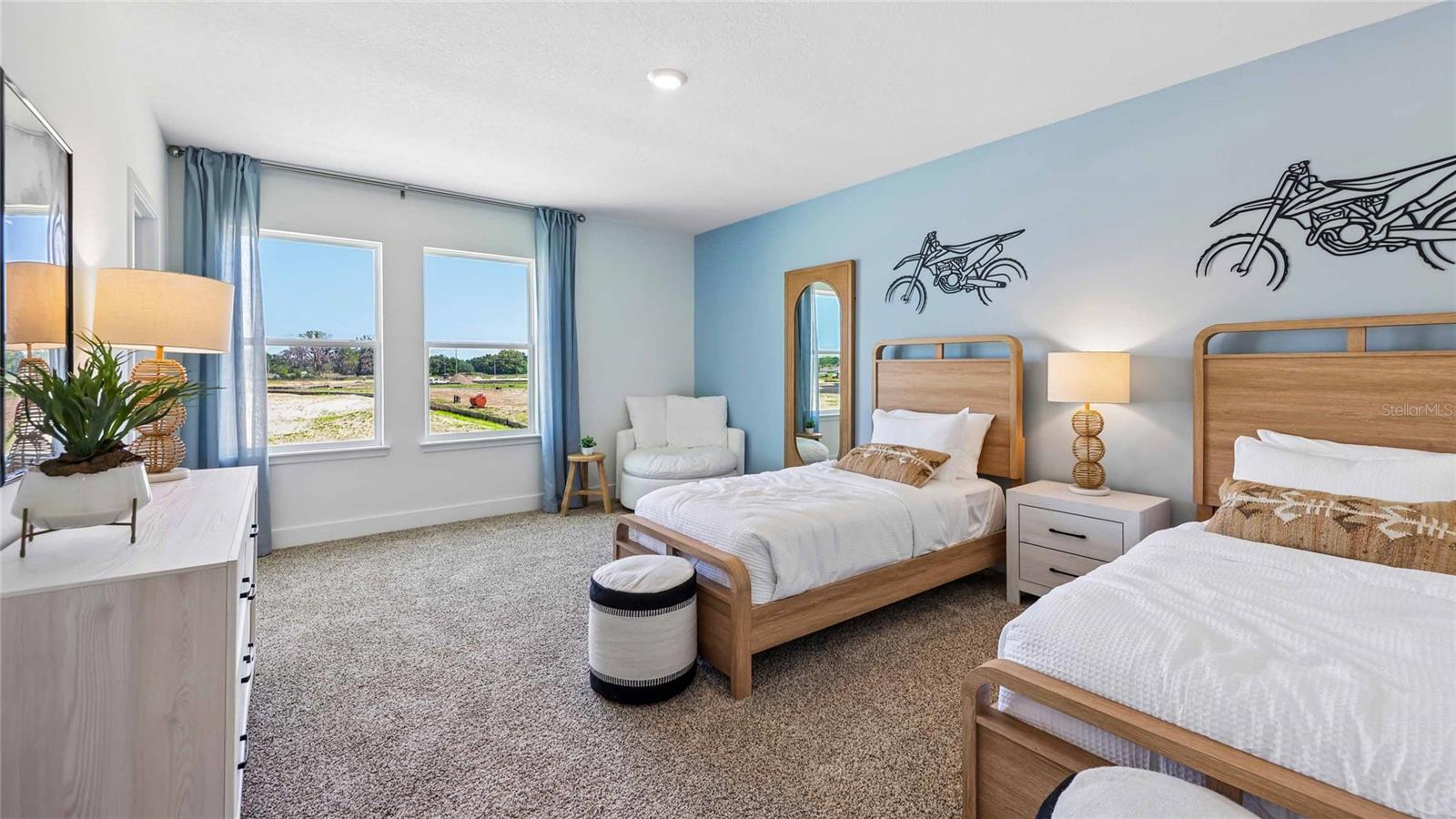 BUCHANAN TRAILS - Residential