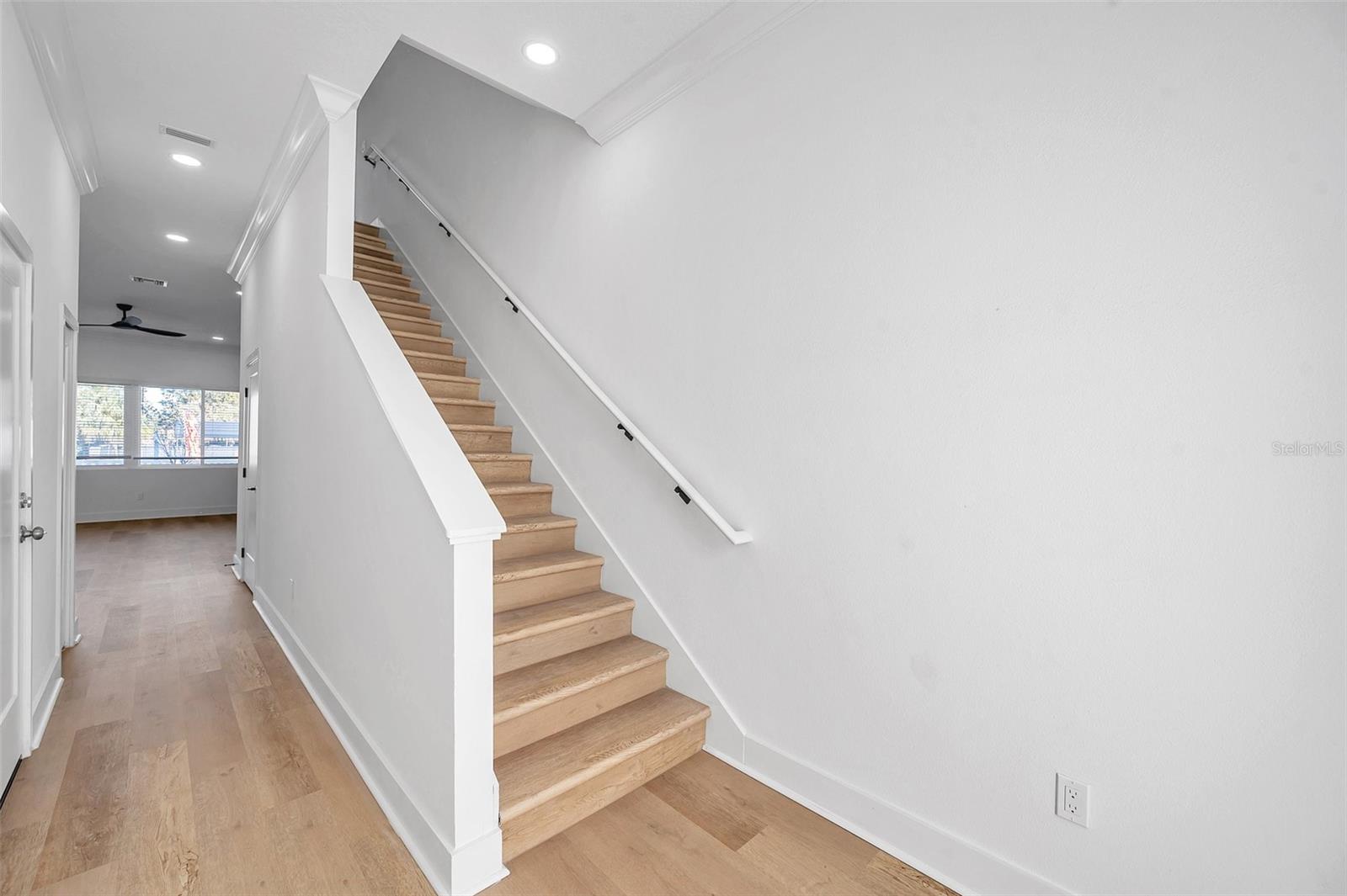 WEST TAMPA TOWNHOMES - Residential Income