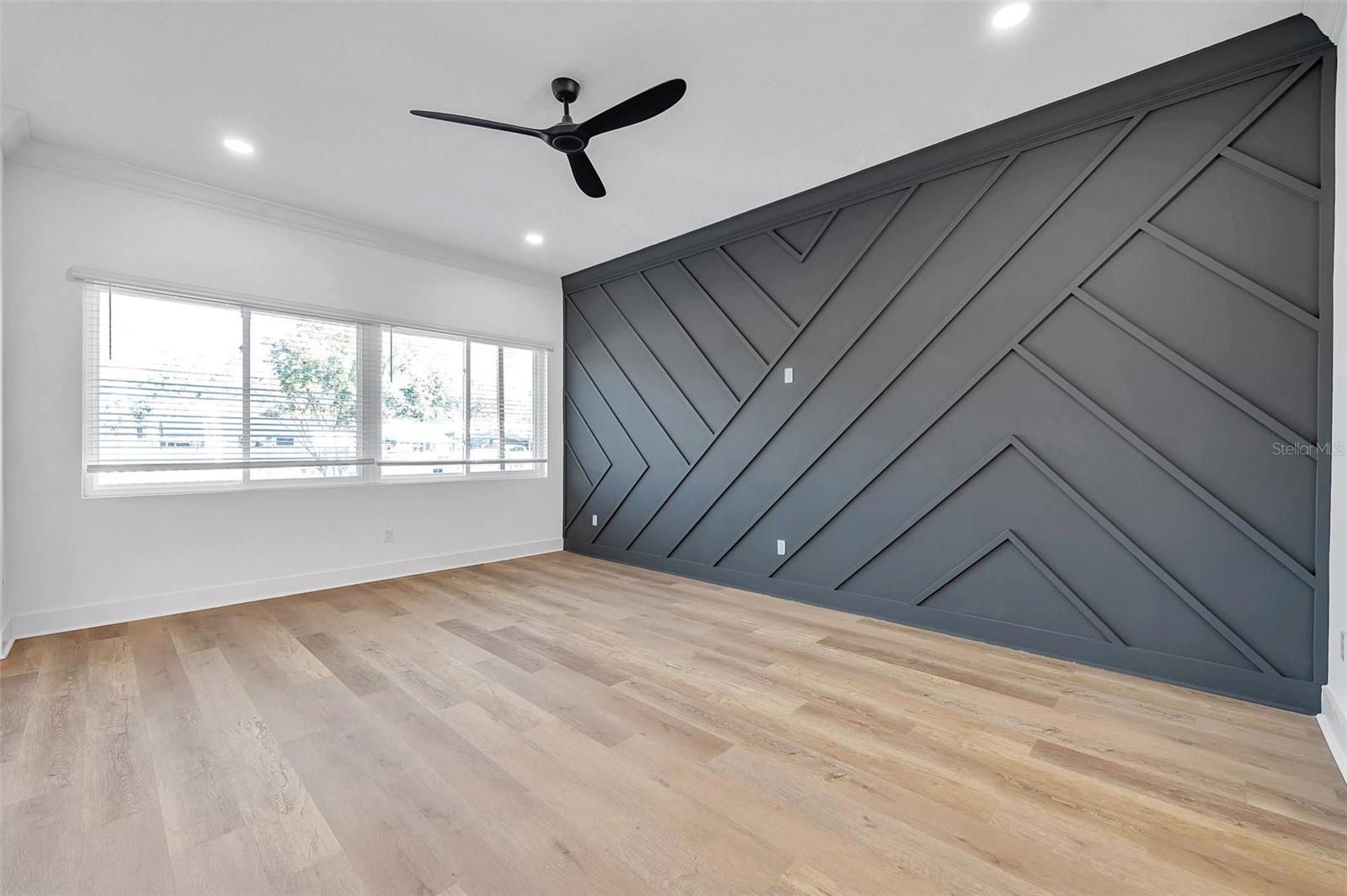 WEST TAMPA TOWNHOMES - Residential Income