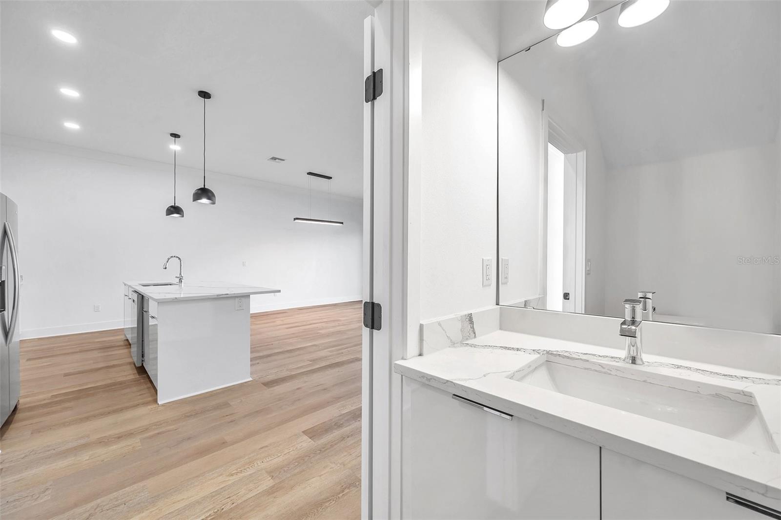 WEST TAMPA TOWNHOMES - Residential Income