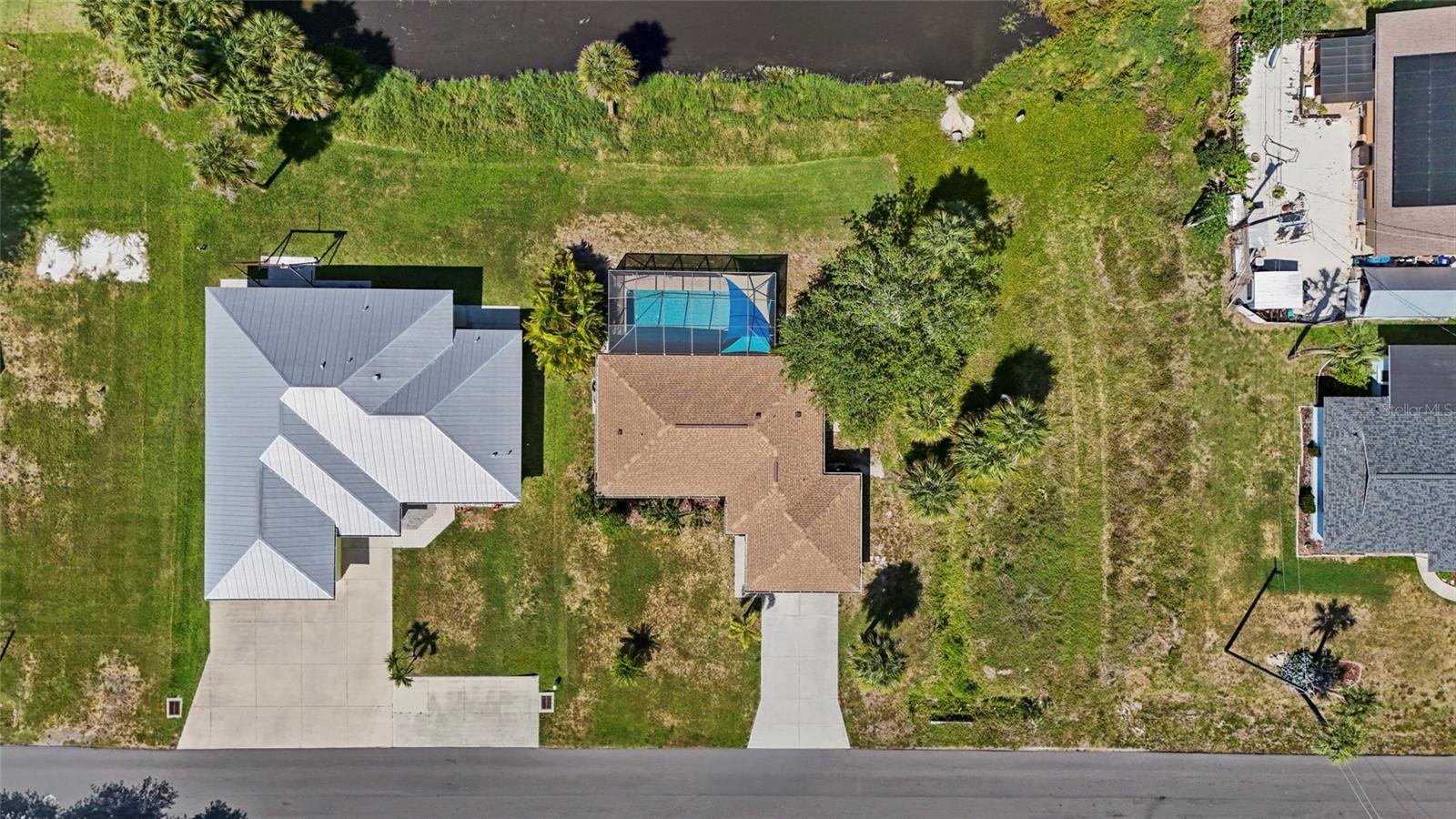 SOUTH VENICE - Residential