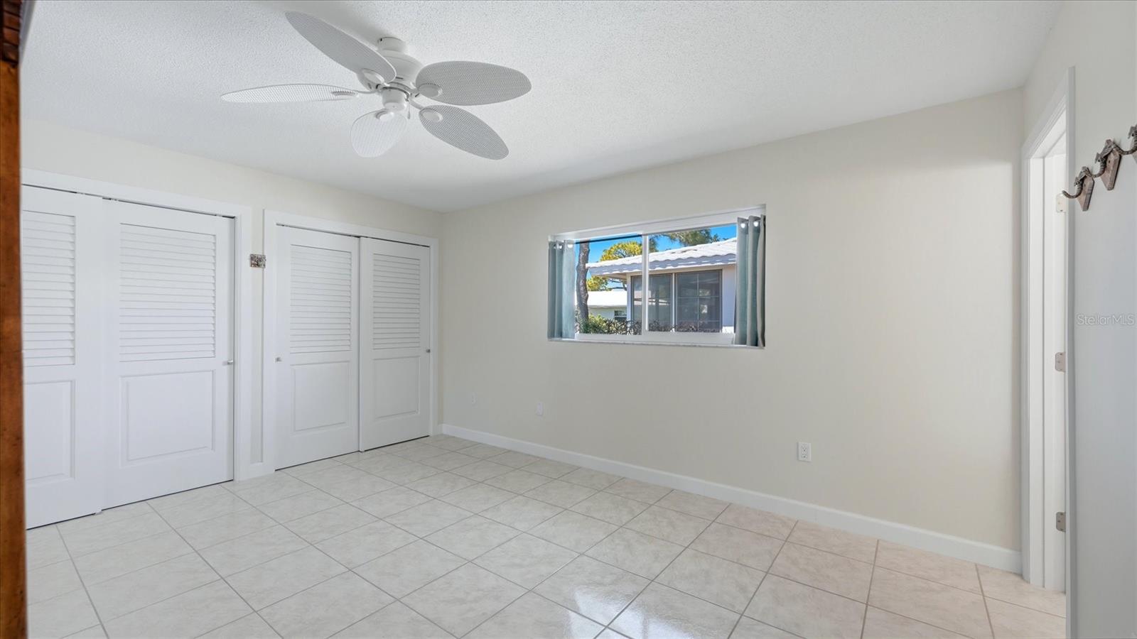 FAIRWINDS VILLAGE - Residential