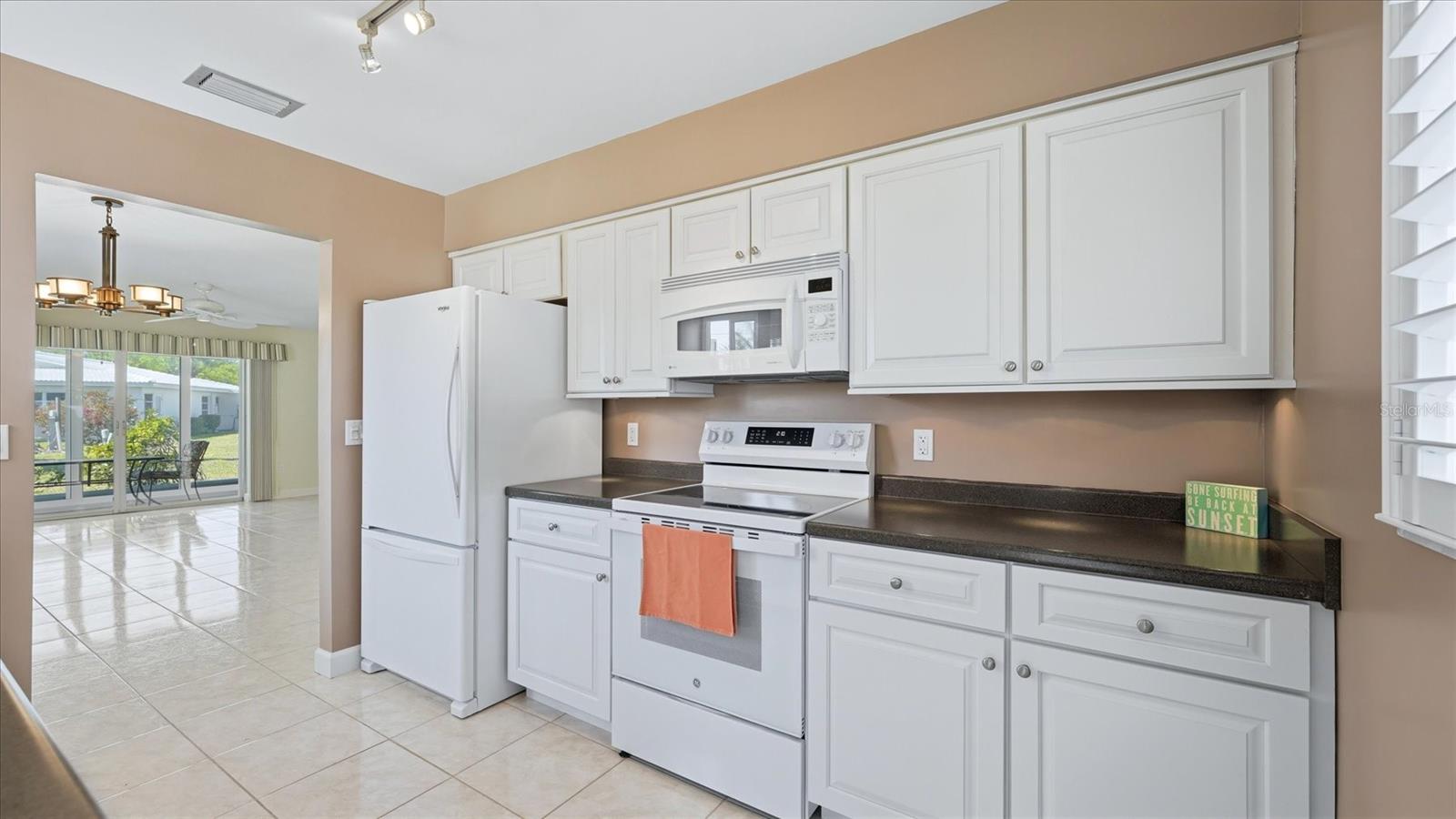 FAIRWINDS VILLAGE - Residential