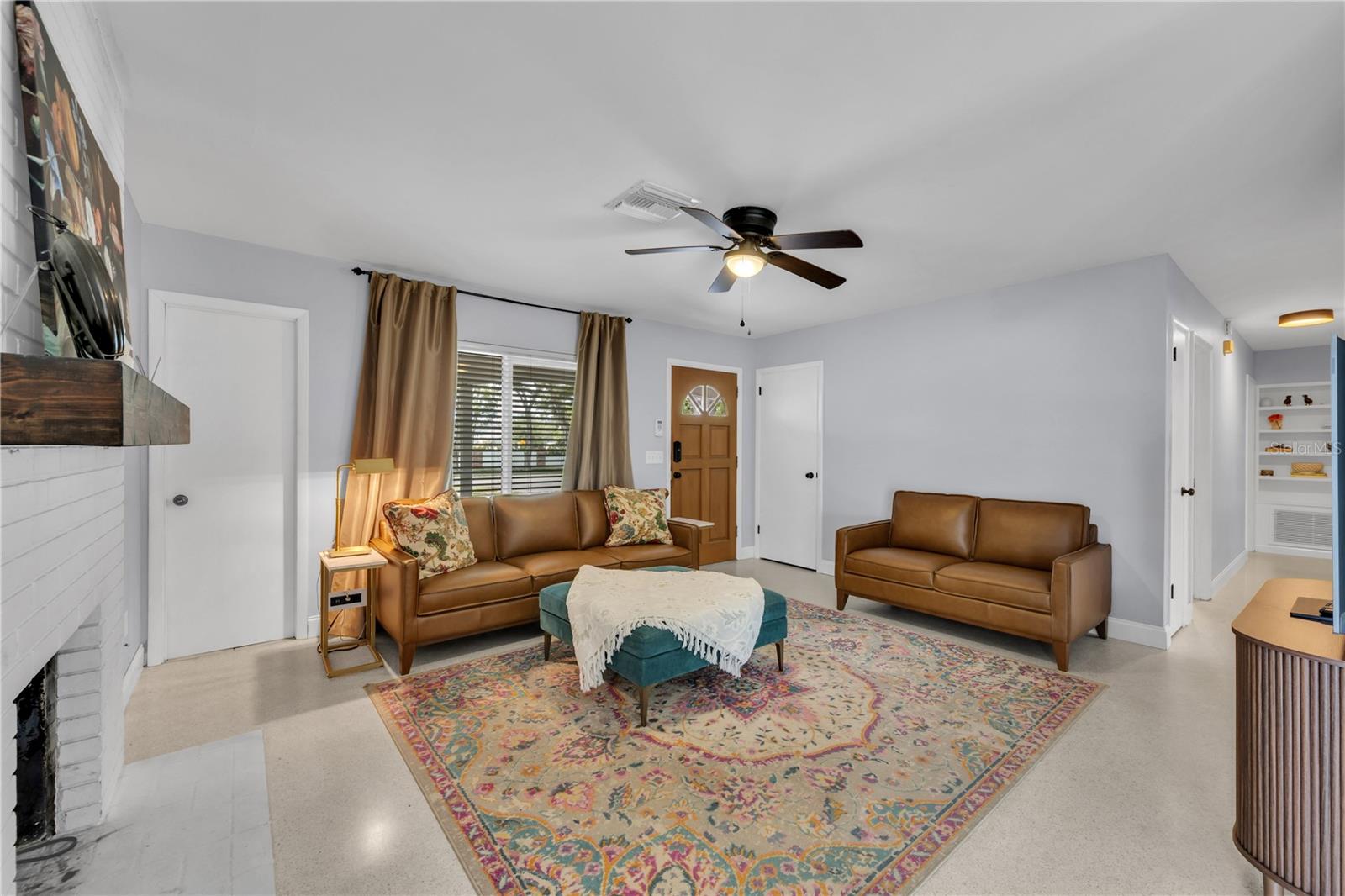 CARROLLWOOD SUB UNIT 1 - Residential