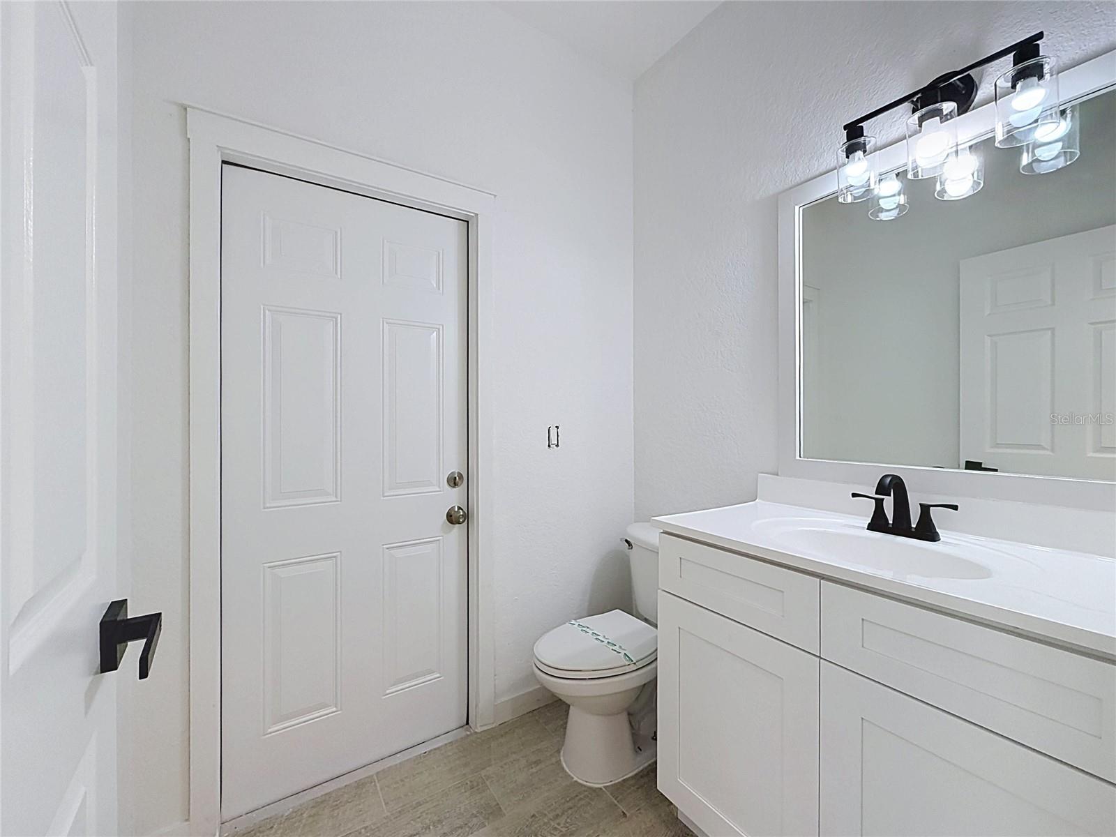 HIGH GROVE UNIT 01 LT 01 PB 50 PG 19-20 - Residential