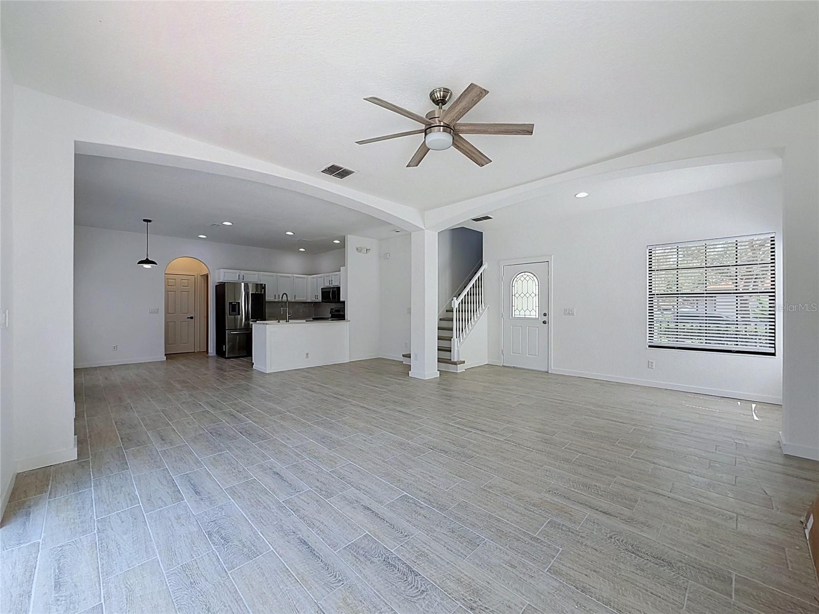 HIGH GROVE UNIT 01 LT 01 PB 50 PG 19-20 - Residential