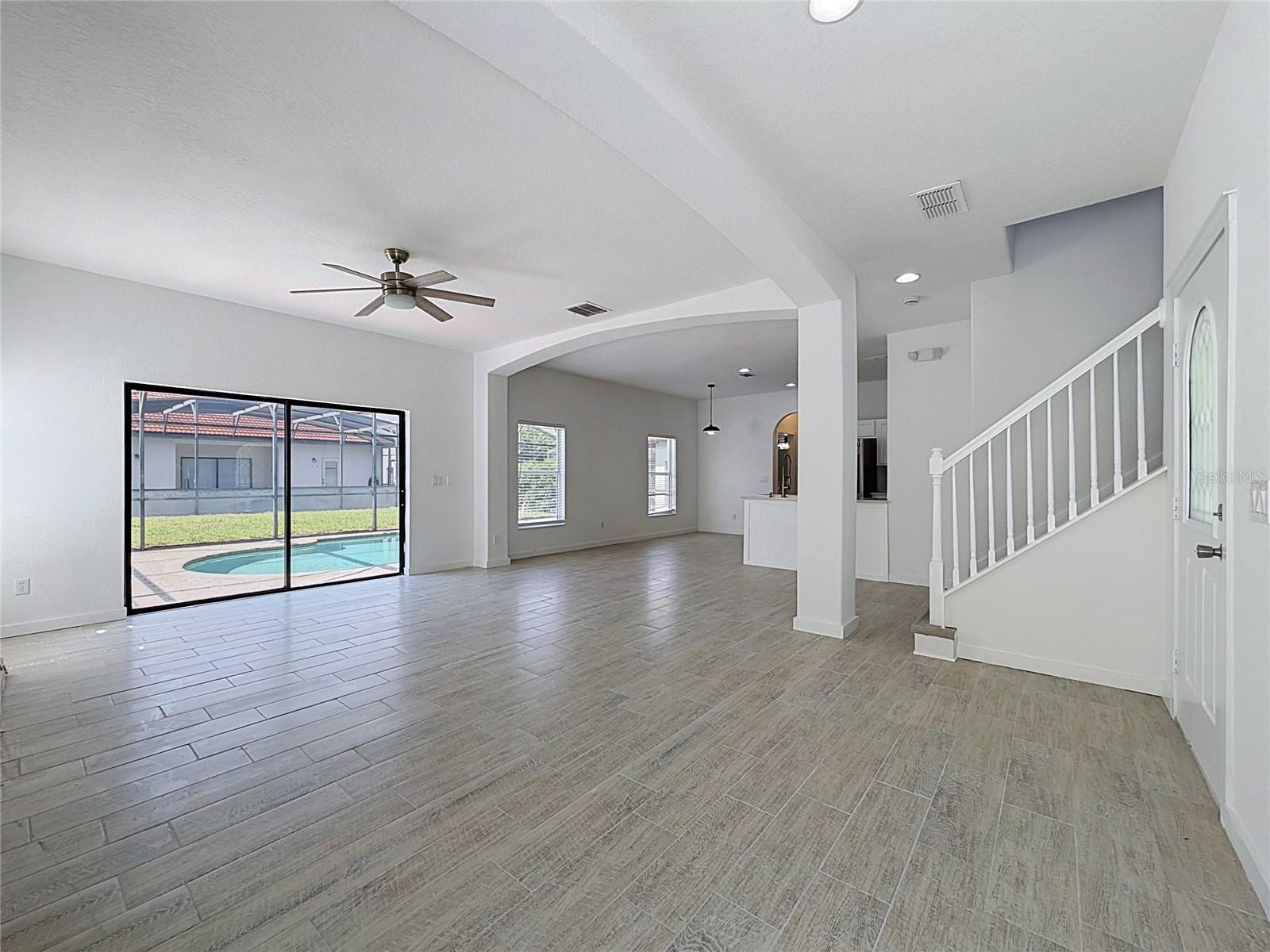 HIGH GROVE UNIT 01 LT 01 PB 50 PG 19-20 - Residential