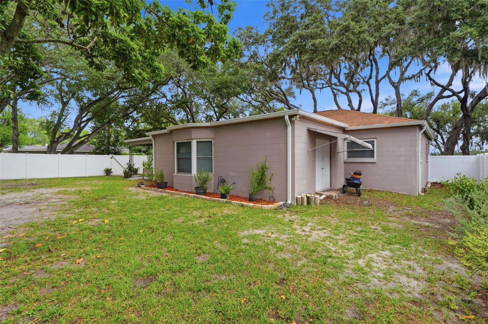 UNPLATTED - Residential