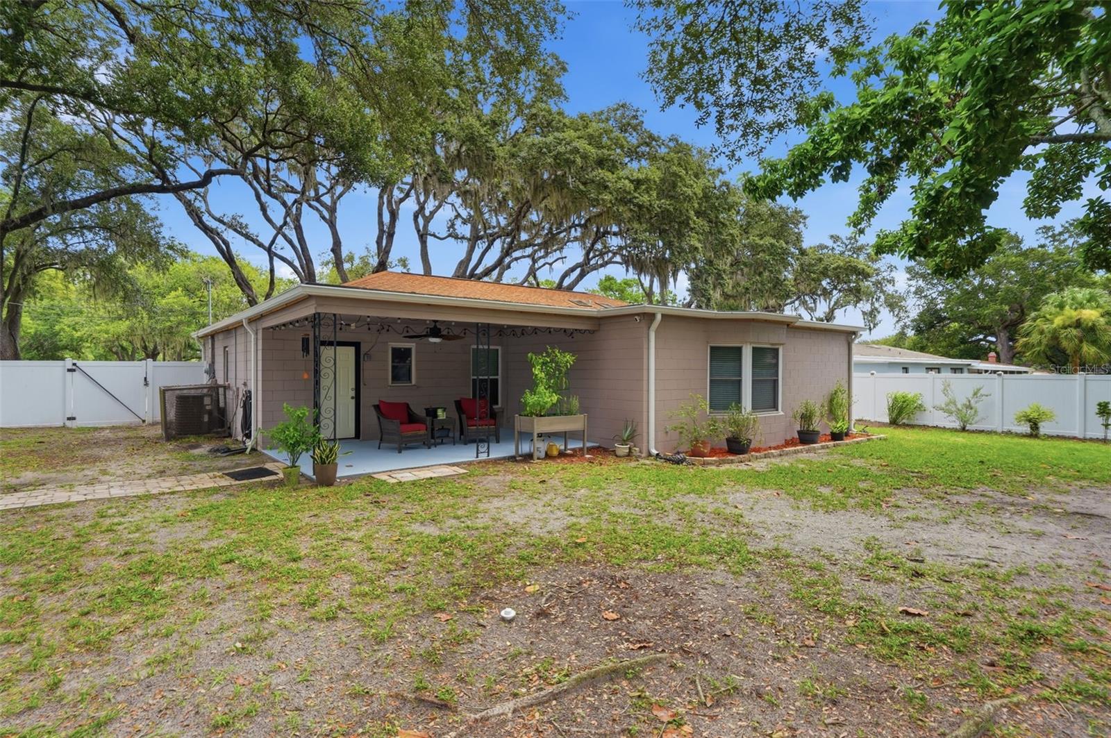 UNPLATTED - Residential