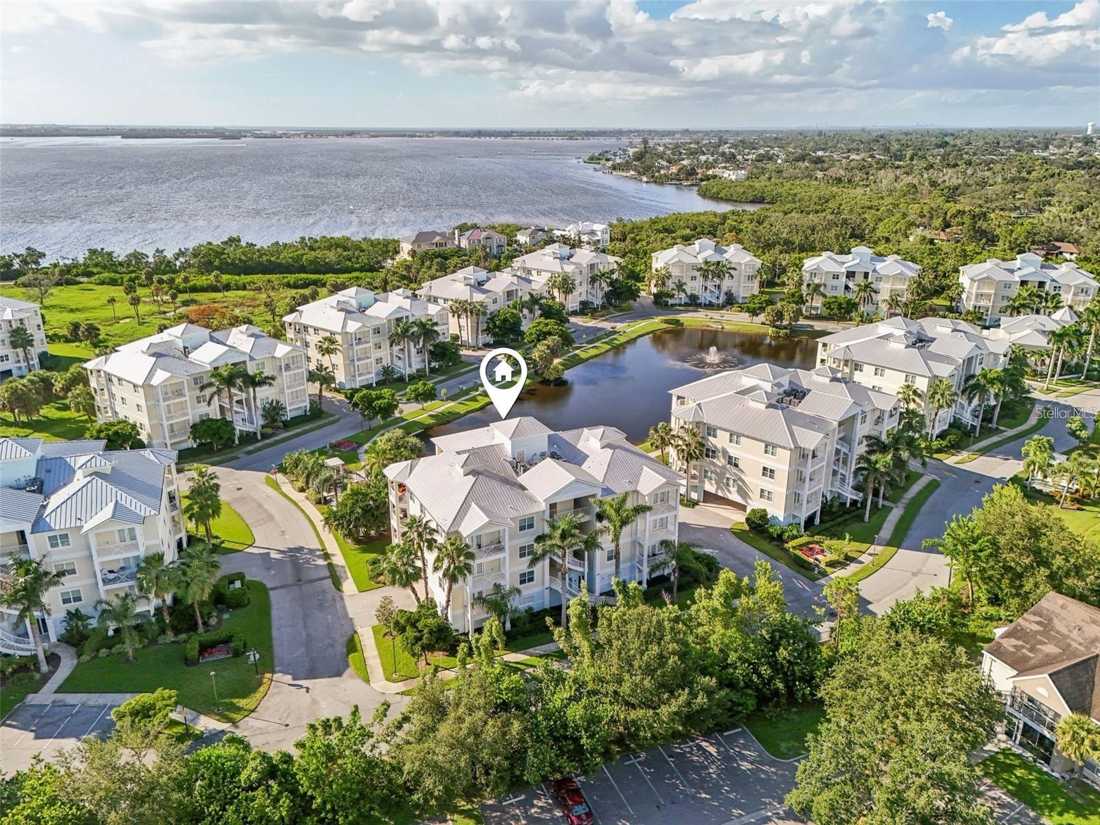 PALMA SOLA BAY CLUB PH 5 - Residential