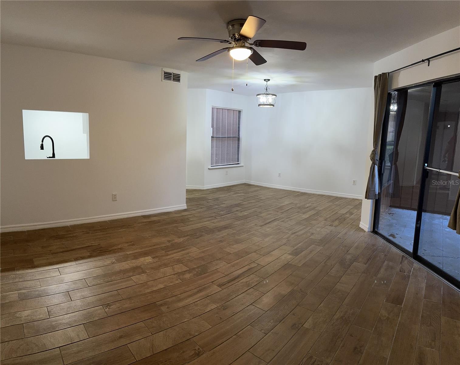 OAKBROOK VILLAGE - Residential Lease