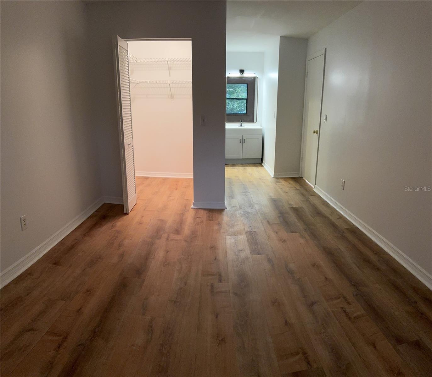 OAKBROOK VILLAGE - Residential Lease