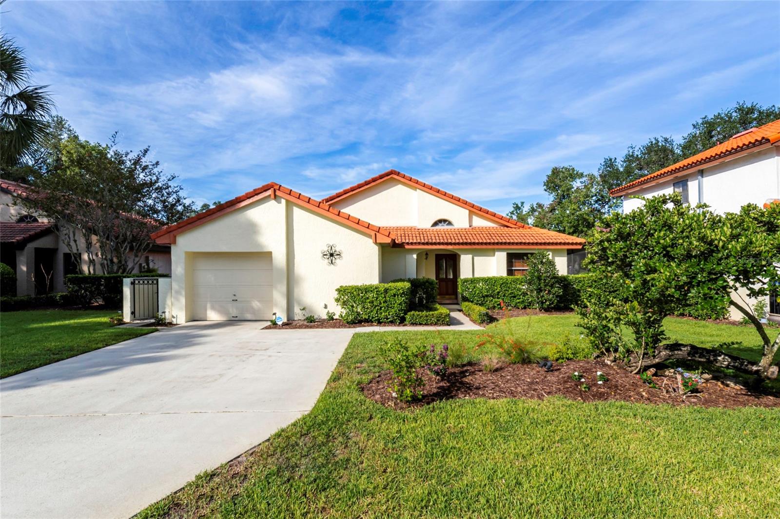 ORANGE TREE COUNTRY CLUB - Residential