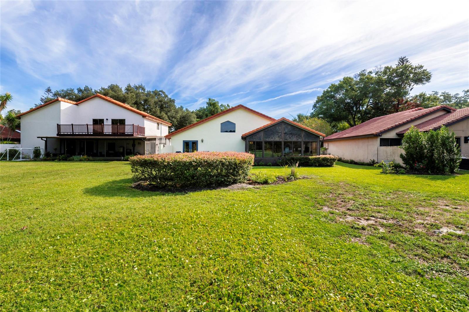 ORANGE TREE COUNTRY CLUB - Residential