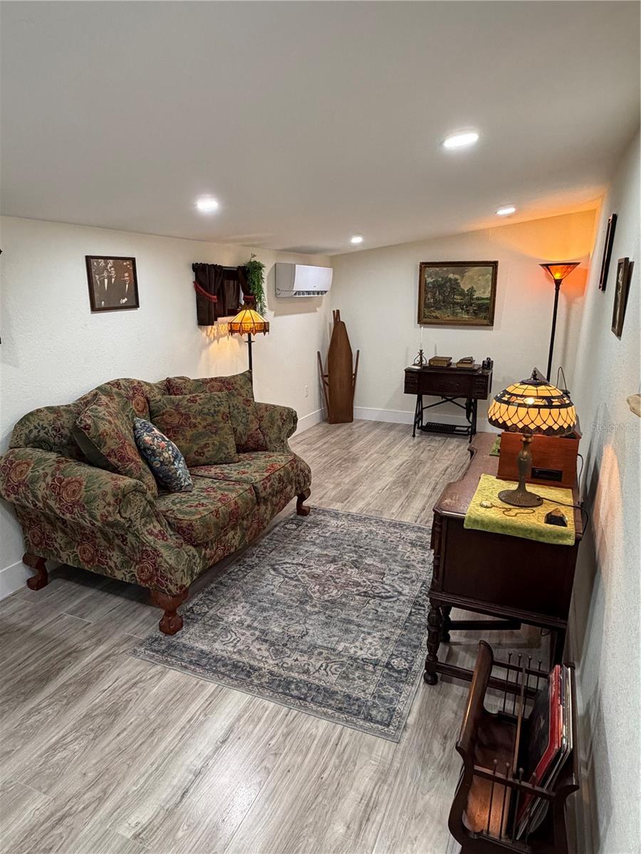S L & I C - Residential