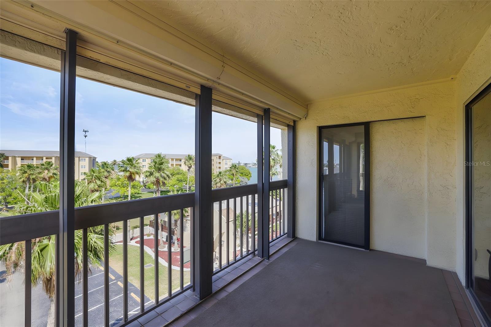 BOCA VISTA CONDO - Residential
