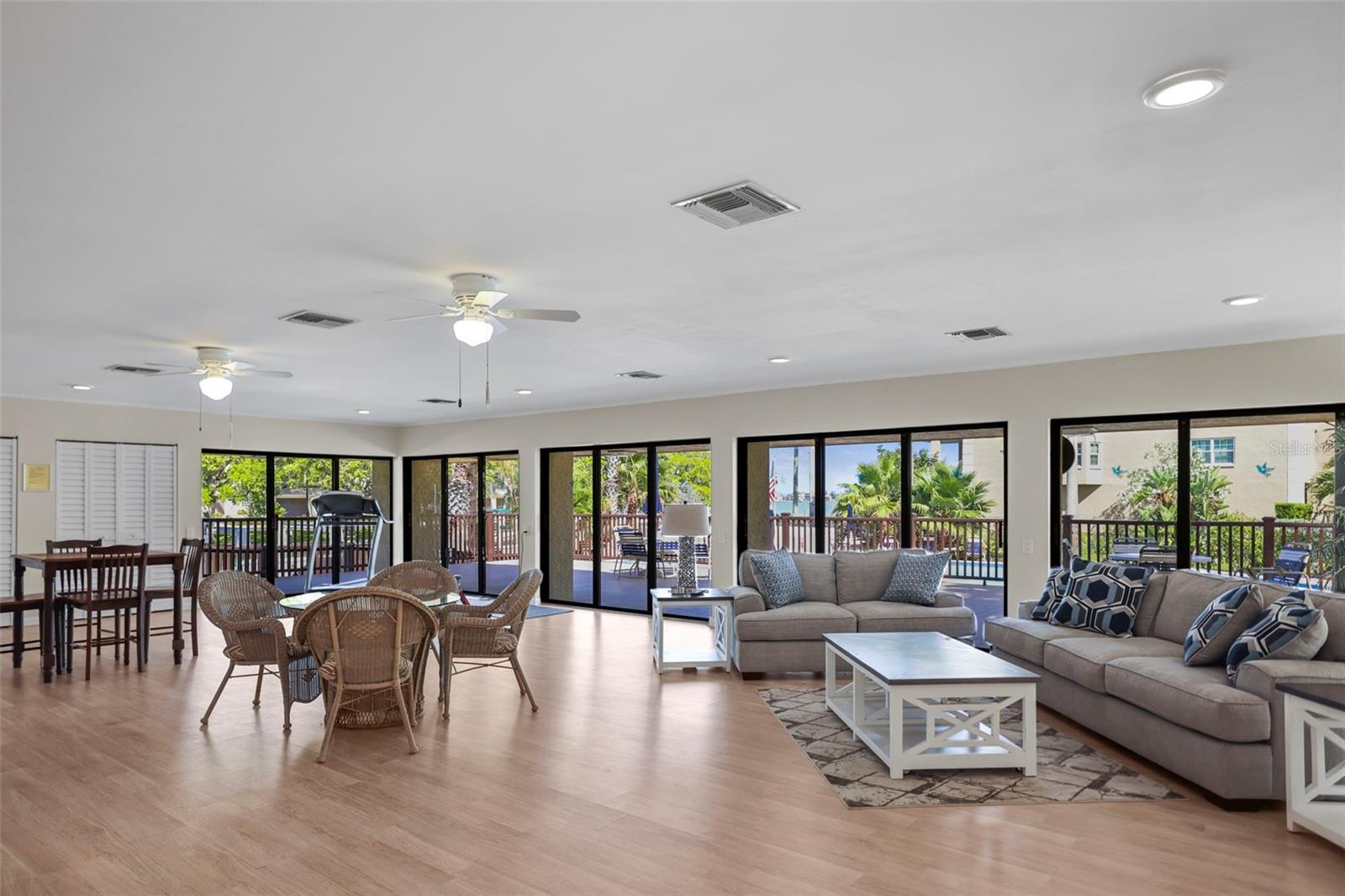 BOCA VISTA CONDO - Residential