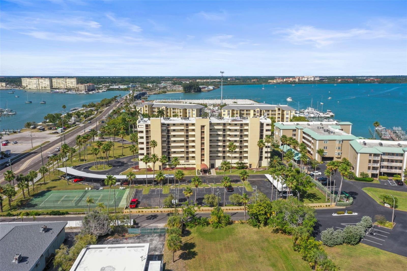 BOCA VISTA CONDO - Residential