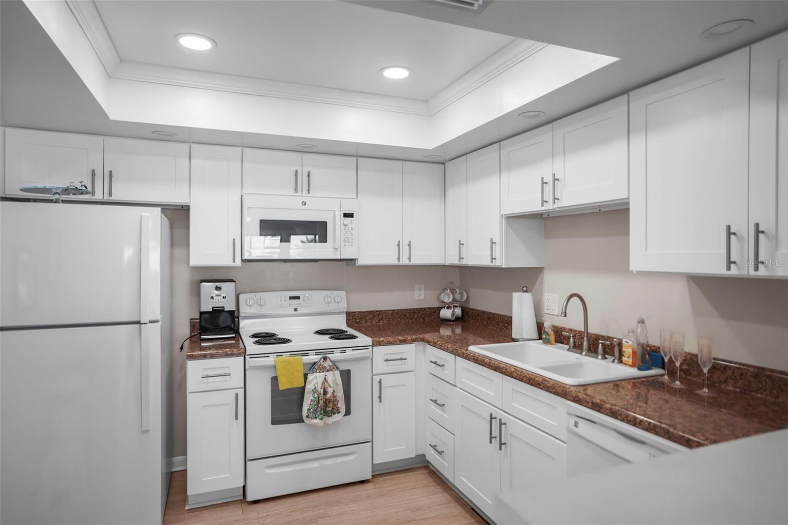 BOCA VISTA CONDO - Residential