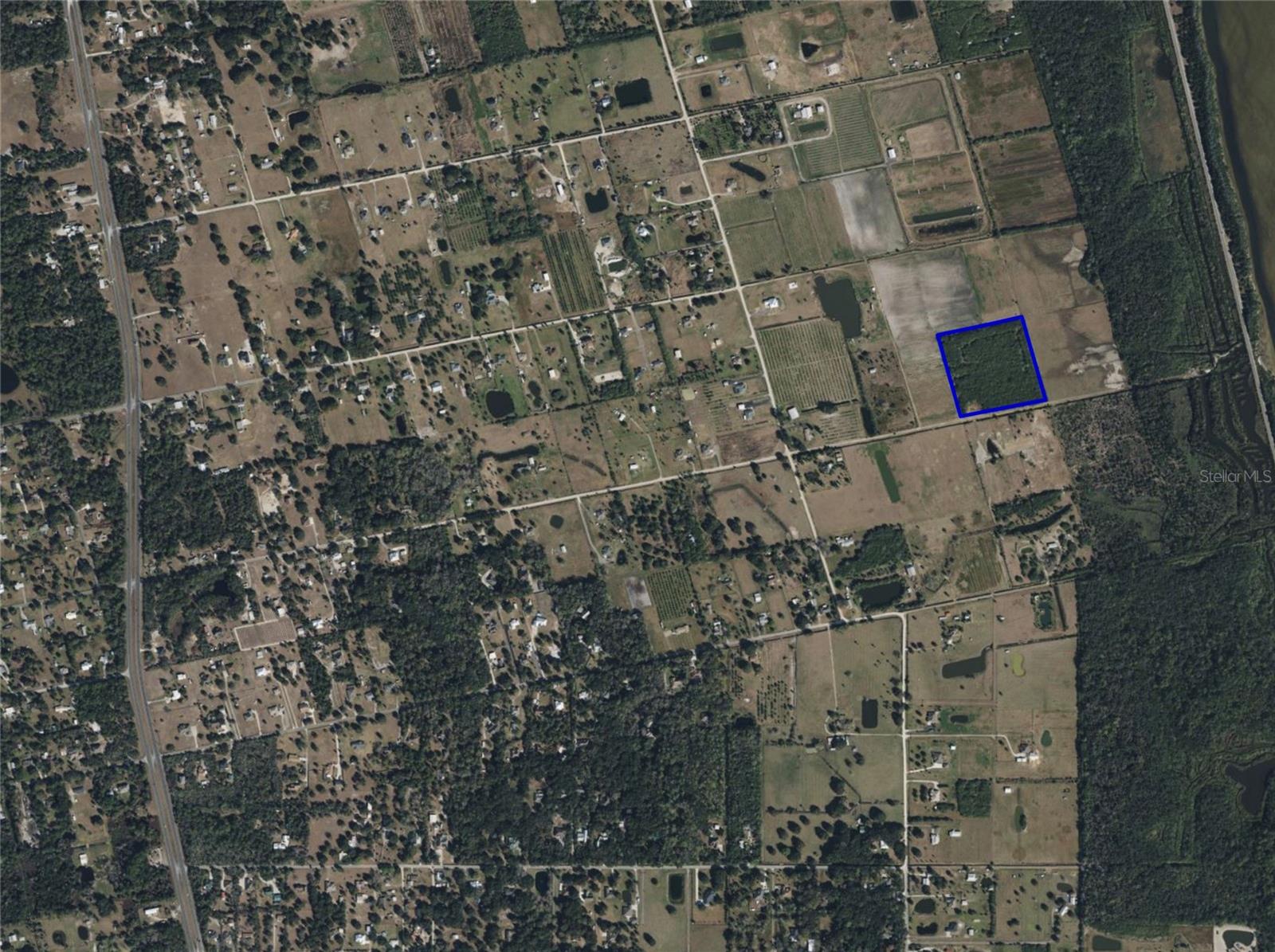 INDIAN RIVER PARK - Land