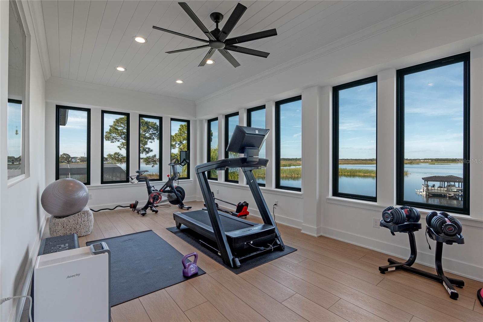 HICKORY HAMMOCK - Residential