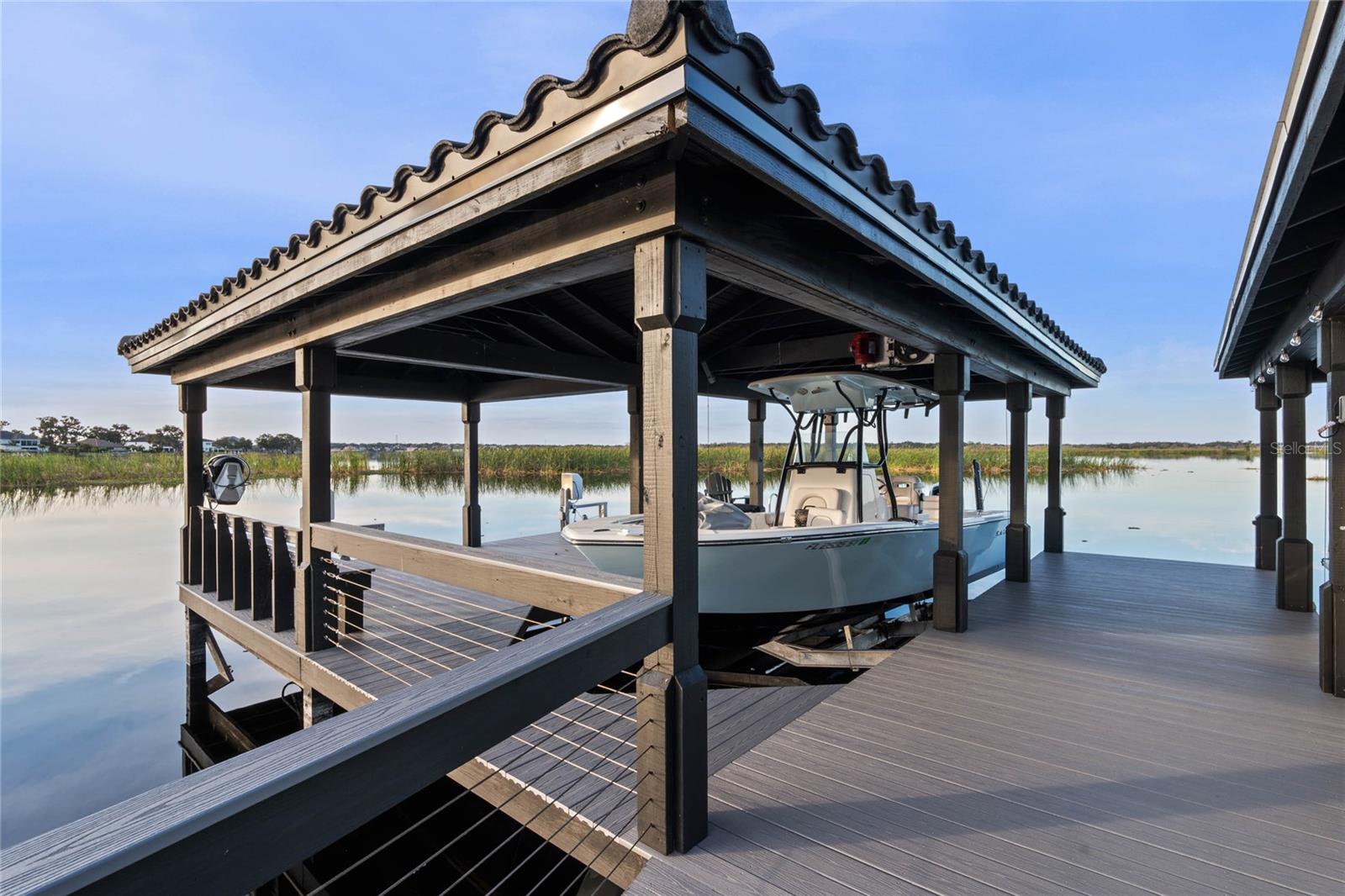 HICKORY HAMMOCK - Residential
