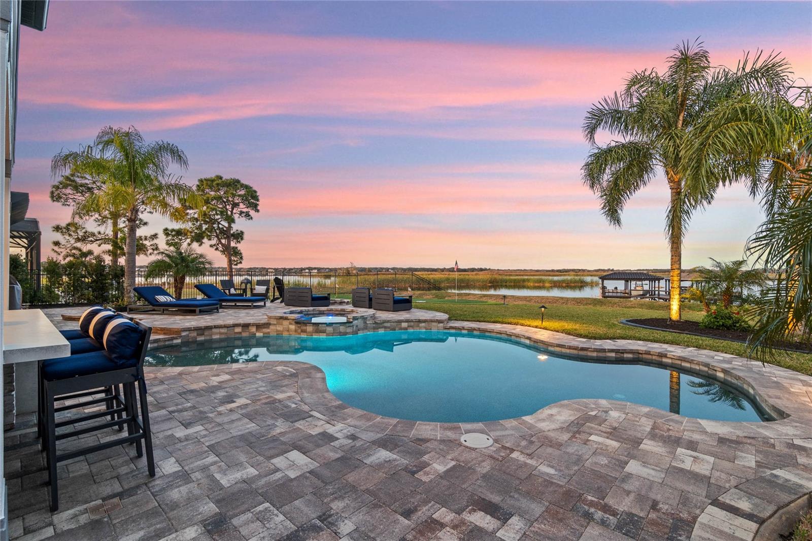 HICKORY HAMMOCK - Residential