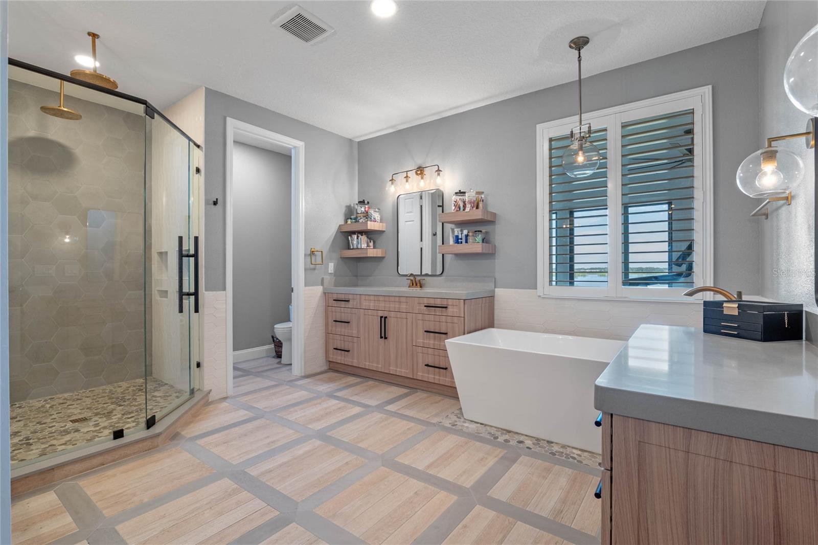 HICKORY HAMMOCK - Residential