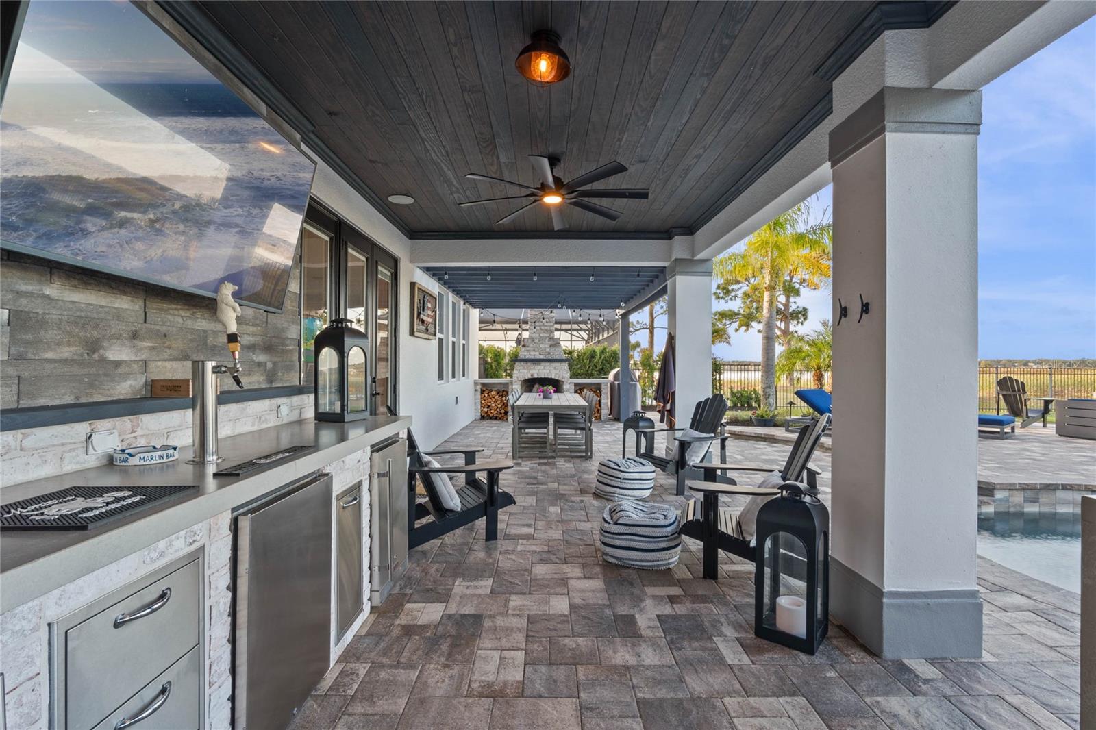 HICKORY HAMMOCK - Residential