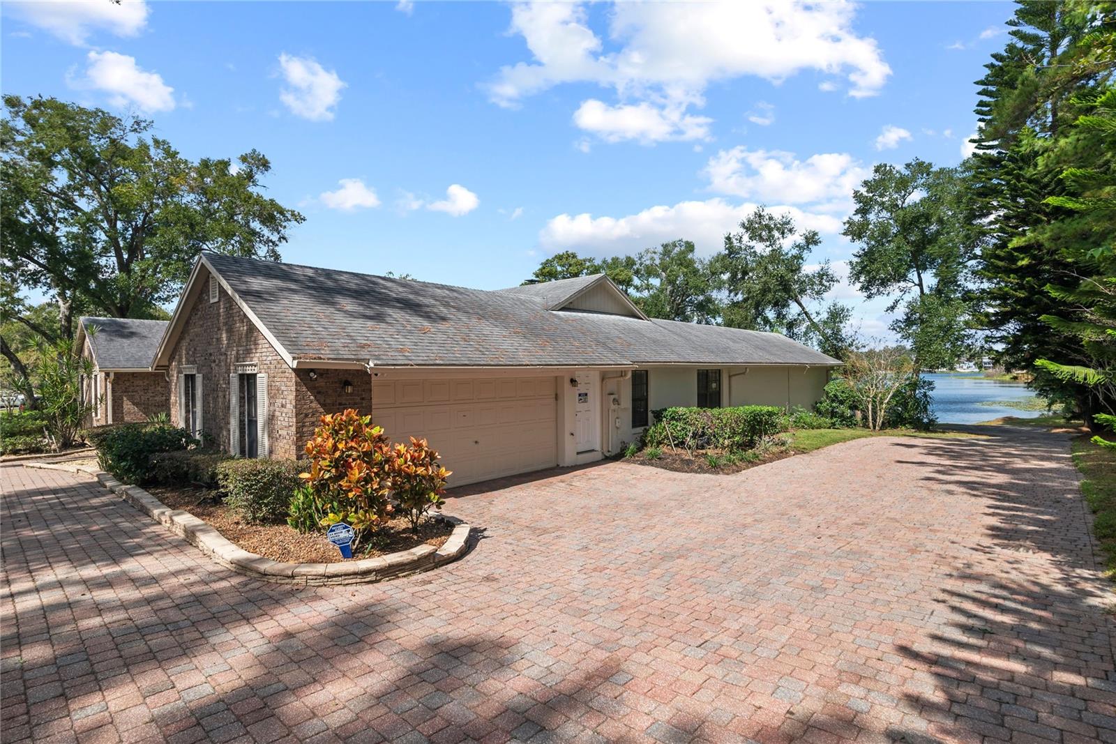 MAITLAND COVE - Residential