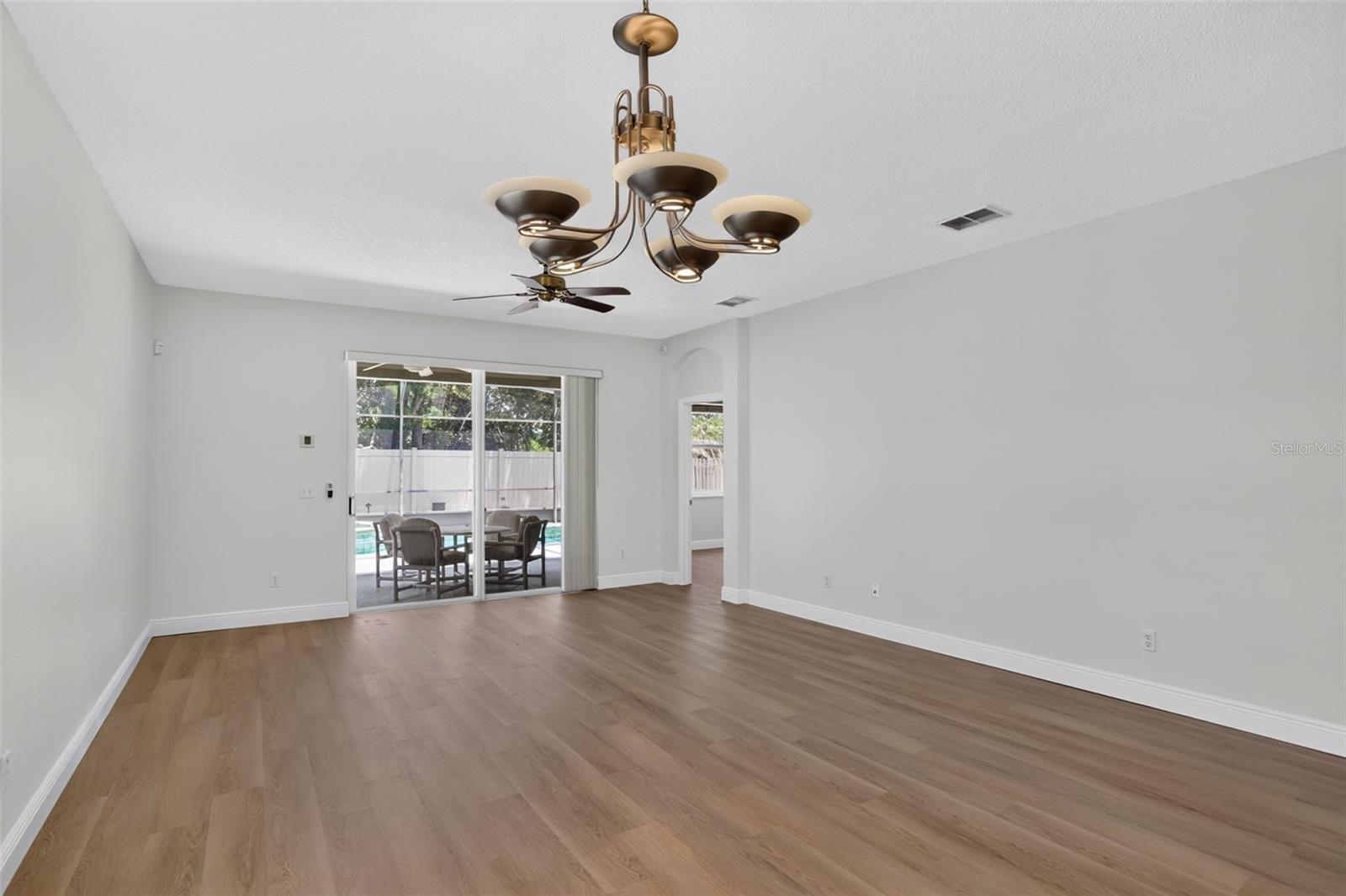 HUNTERS CREEK TR 527 45/73 - Residential