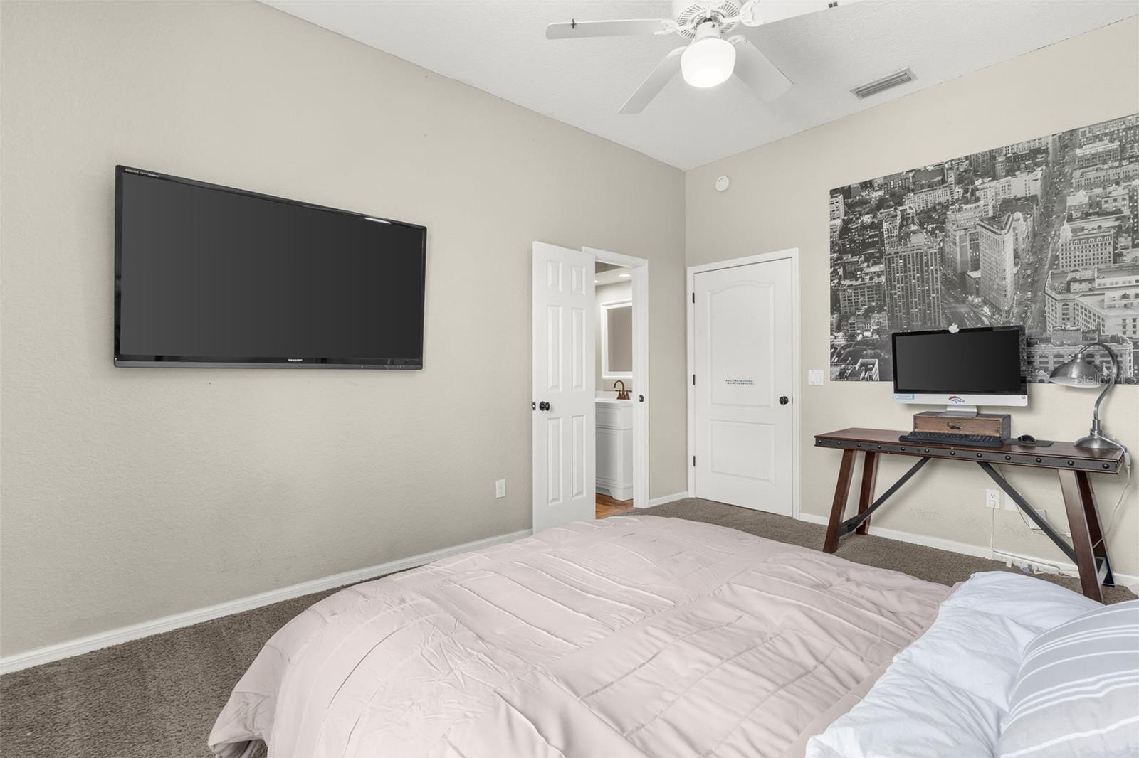 37H | FISH HAWK TRAILS UNITS 1 AND 2 - Residential