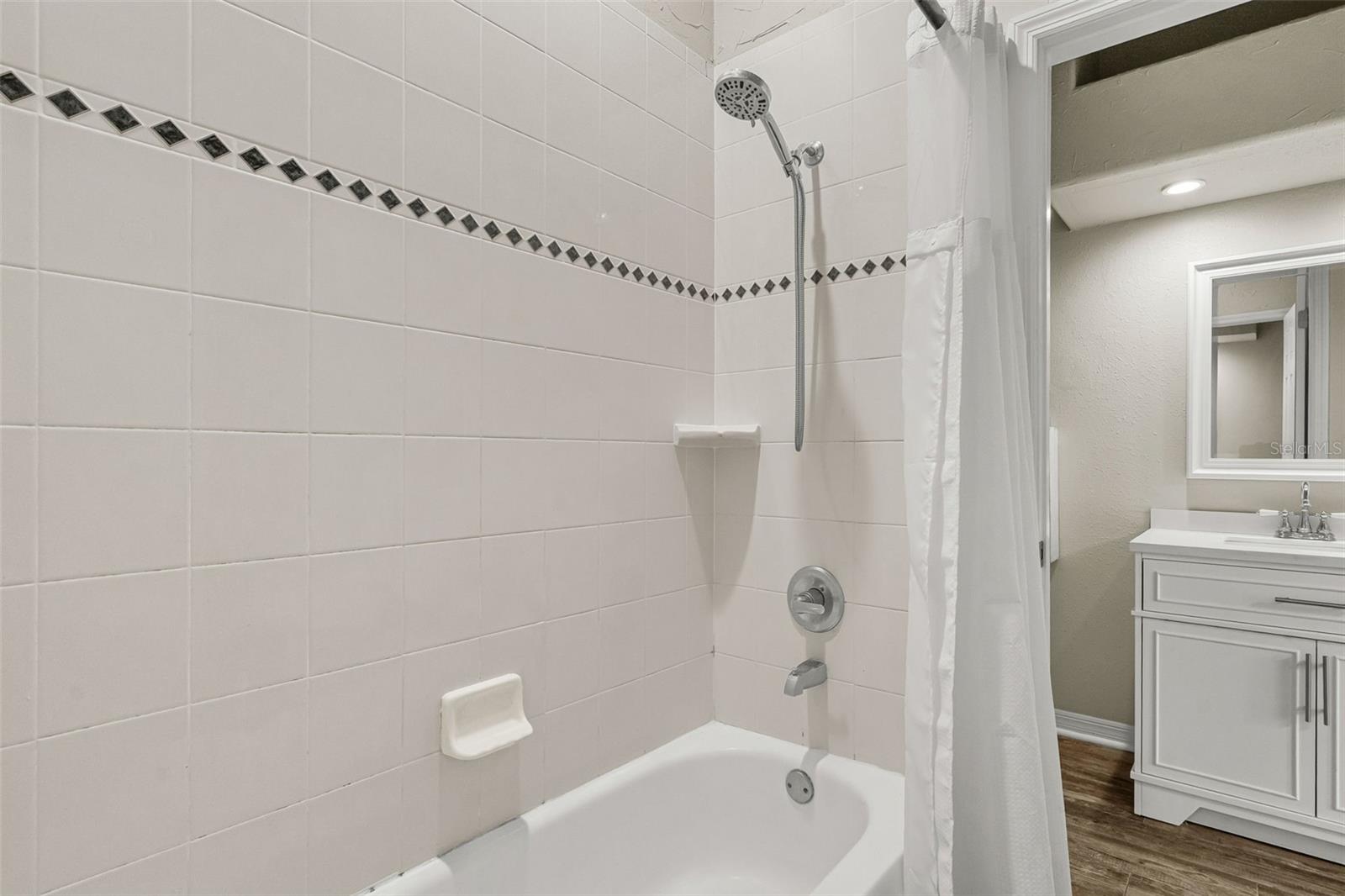 37H | FISH HAWK TRAILS UNITS 1 AND 2 - Residential